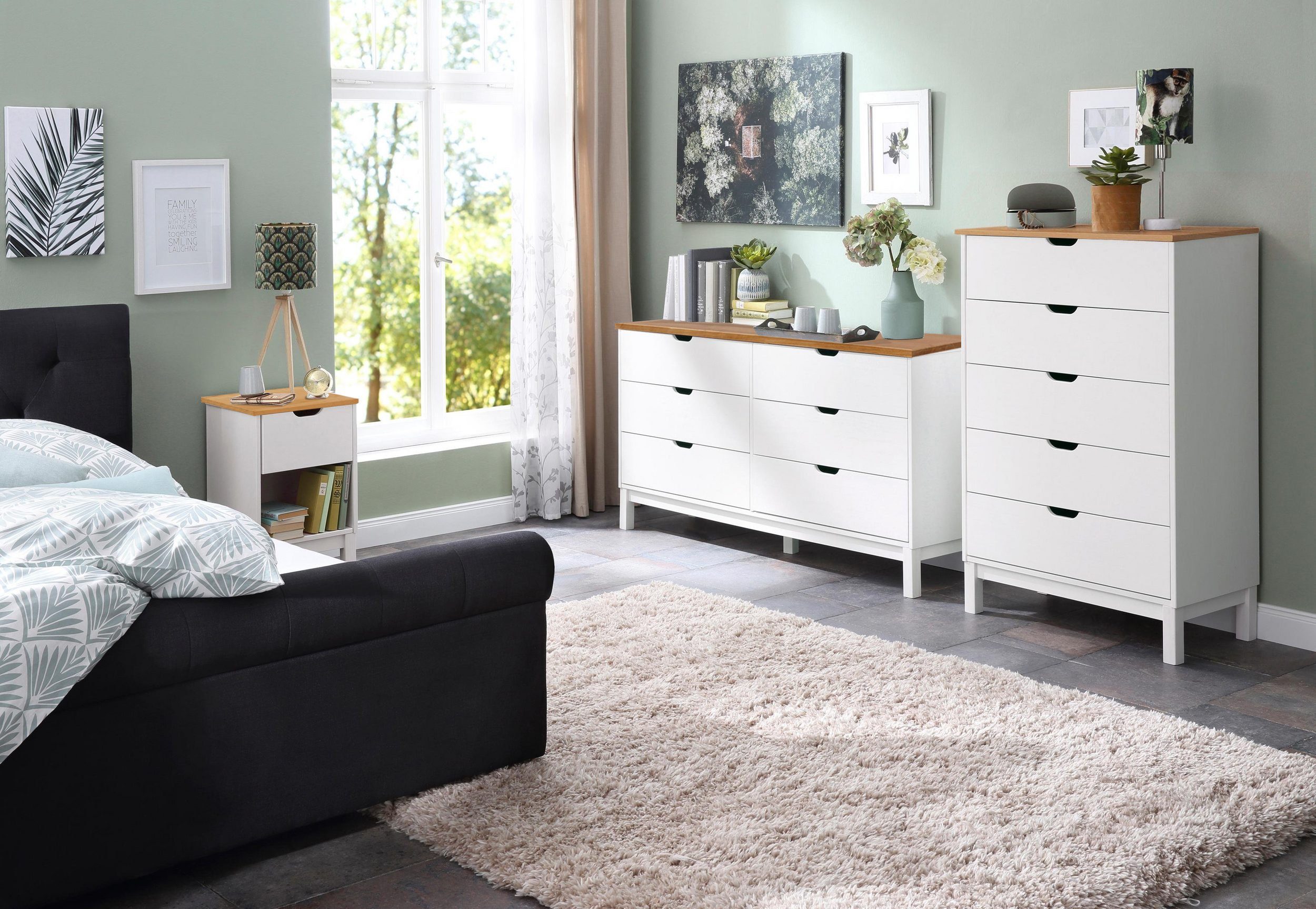 OTTO home Kommode Post, massives Kiefernholz, mit vielen Stauraummöglichkeiten, Breite 76 cm