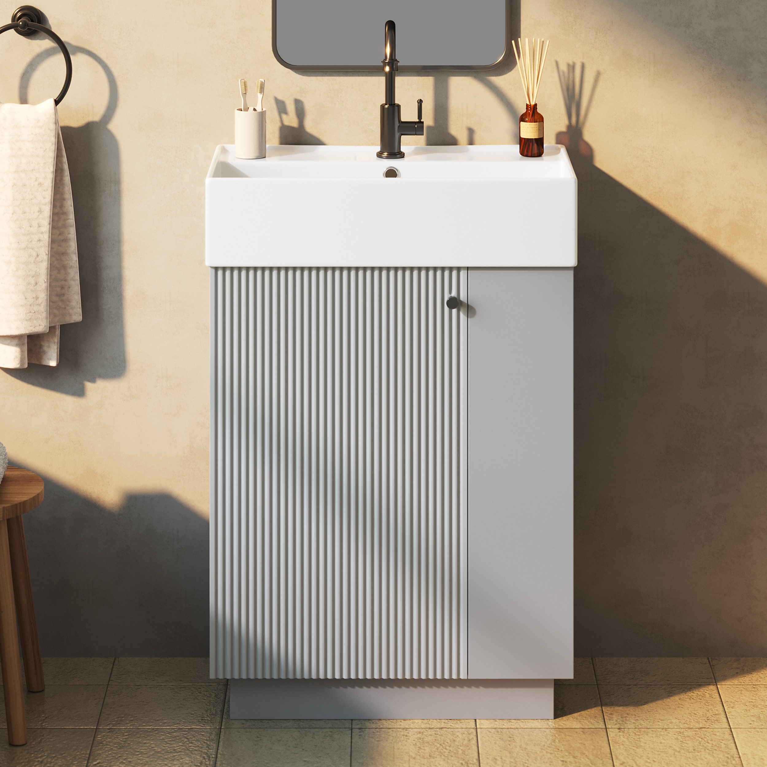 Merax Waschtisch mit Waschbecken, Badmöbel freistehend, geriffelte Holzoptik (55×32×87cm, 1-St., Unterschrank ohne Wasserhahn), Badzimmerschrank mit Soft-Close Tür, Stauraum & Toilettenpapierhalter