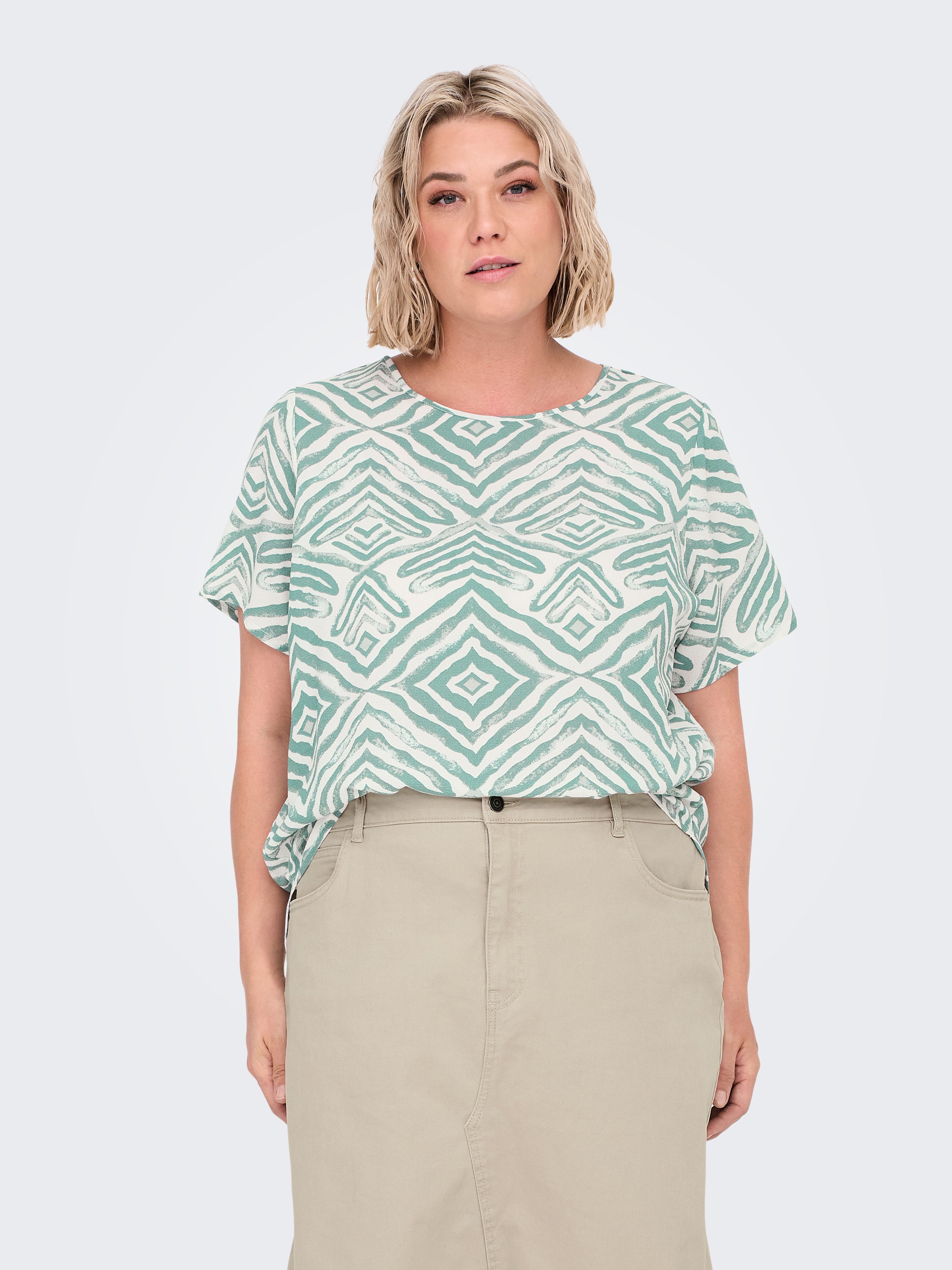 ONLY CARMAKOMA Shirtbluse CARVICA SS TOP WVN NOOS Materialmix, regular fit günstig online kaufen