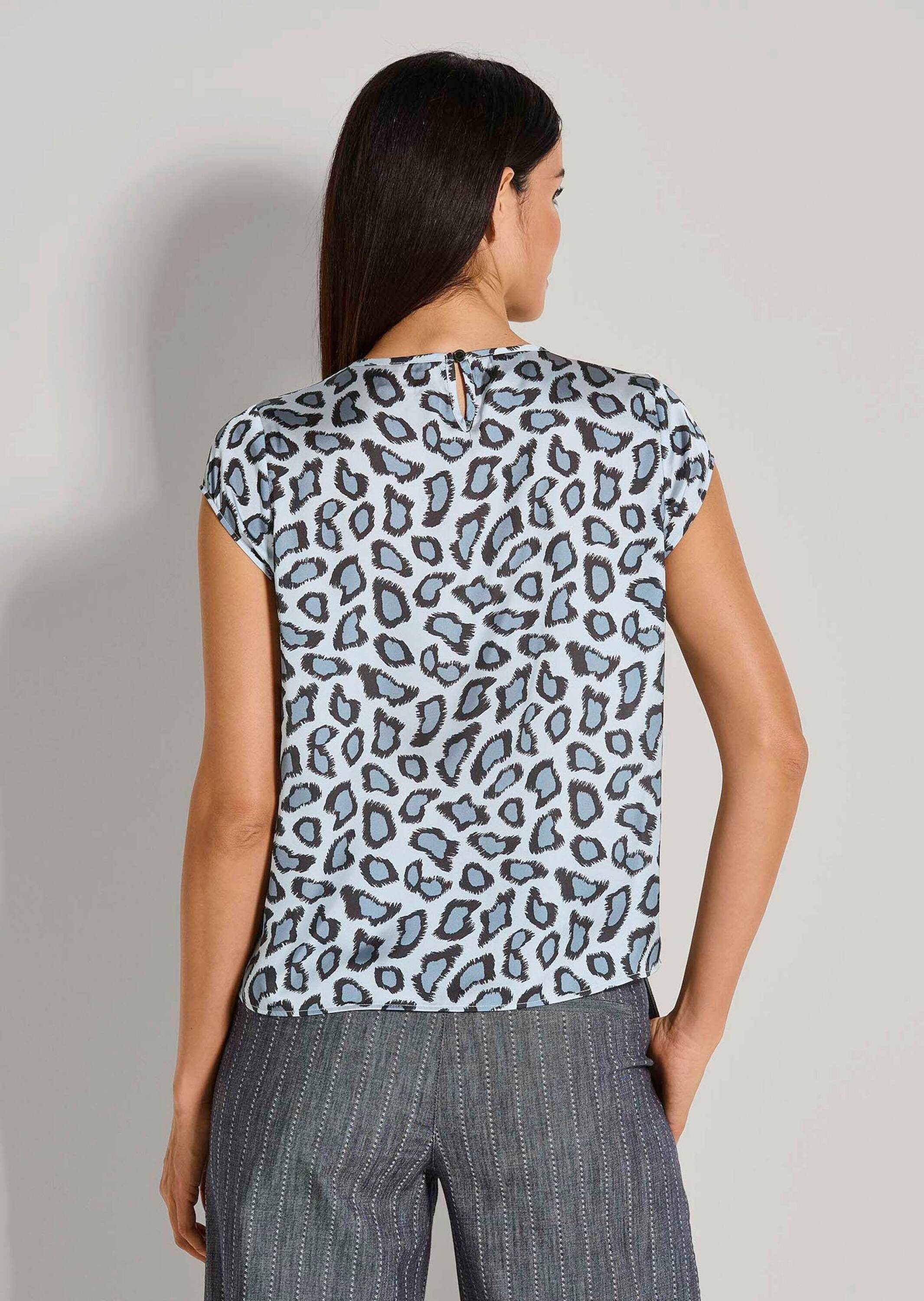 MADELEINE Kurzarmbluse Rundhals-Bluse mit Unikat-Print