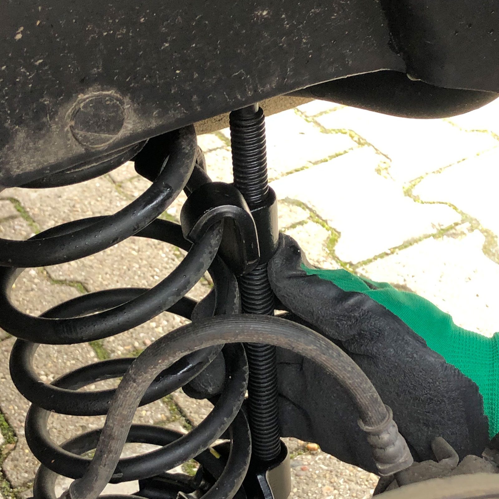 Reifenmontierhilfe 2 x Federspanner YT-2547