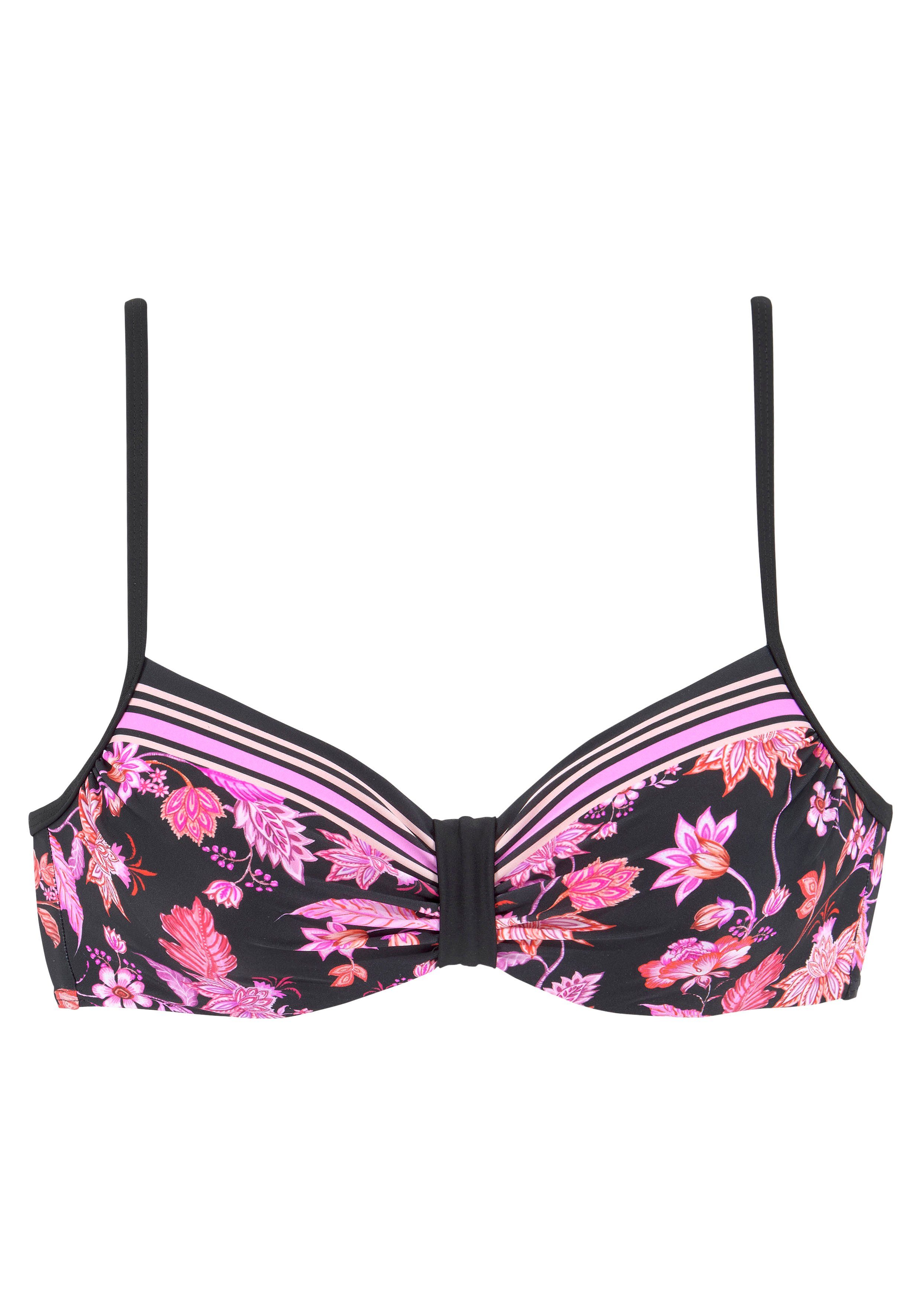 LASCANA Bügel-Bikini-Top Bohemian, mit platzierten Streifen günstig online kaufen