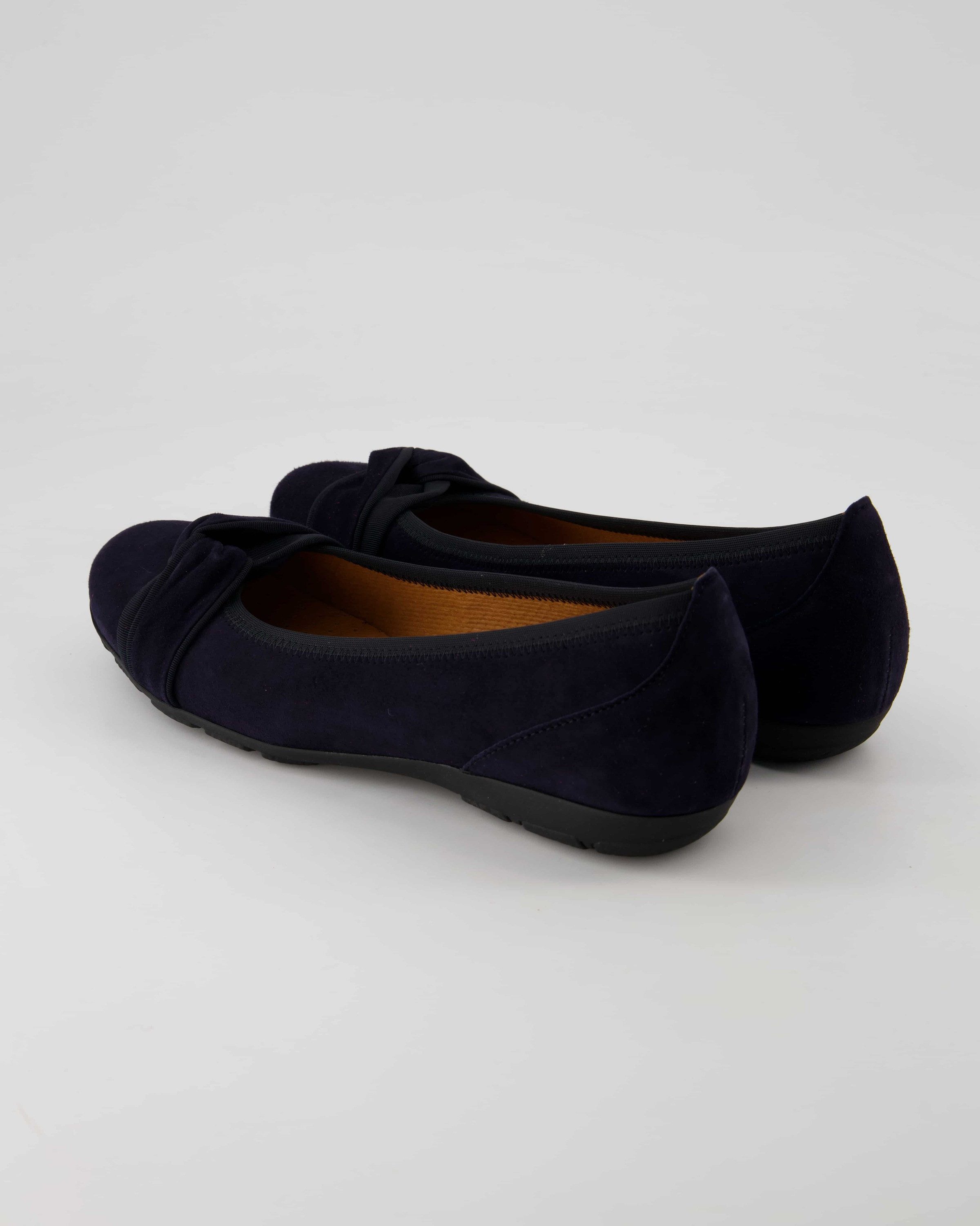 Gabor 3030.02.002 Ballerina Obermaterial: Leder