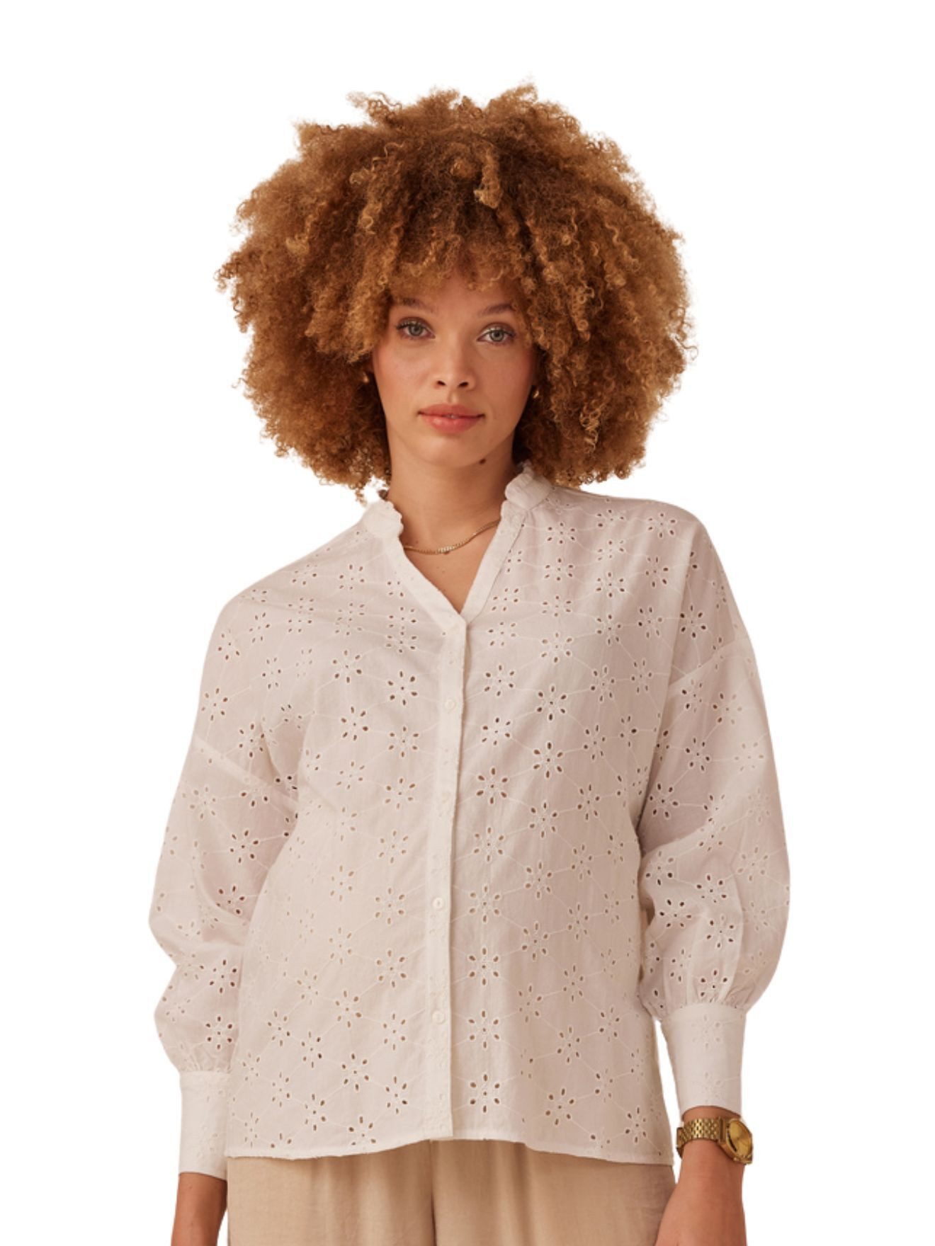 Envie de Fraise Umstandsbluse Bluse für Schwangerschaft & Stillzeit Boho-Look, Lochstickerei, schmaler Volant am Ausschnitt, Knopfleiste