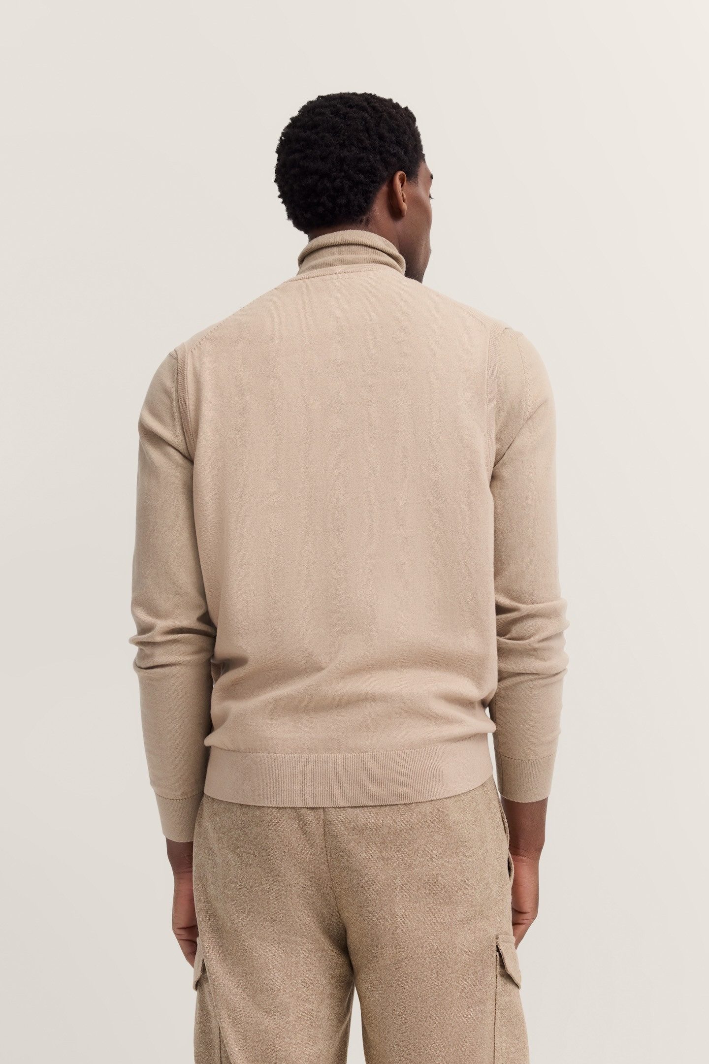 bugatti Pullunder Regular Fit mit V-Ausschnitt aus Baumwolle-Kaschmir