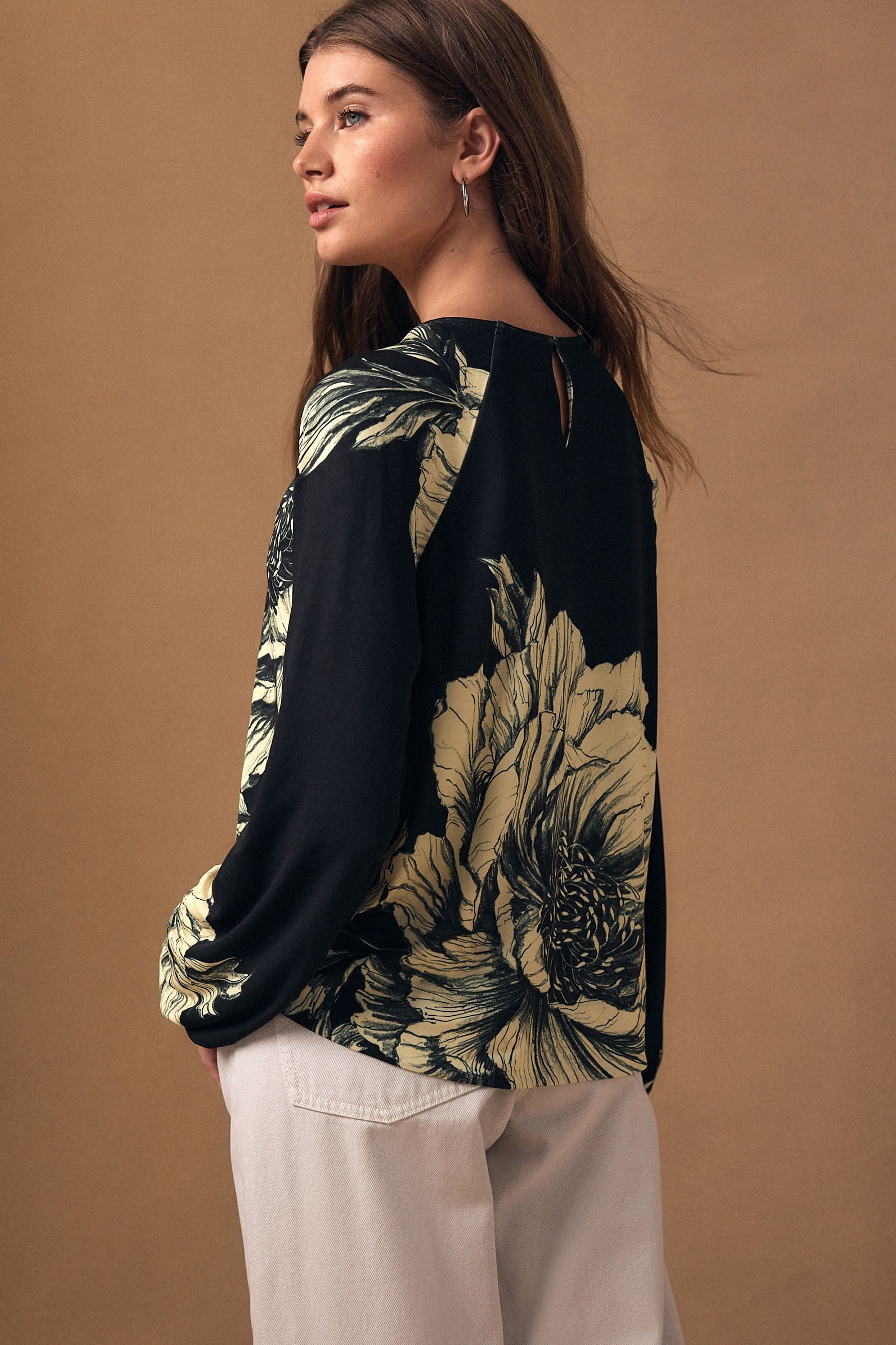 Next Langarmbluse Langärmelige Bluse mit Drehdetail am Ausschnitt (1-tlg) günstig online kaufen