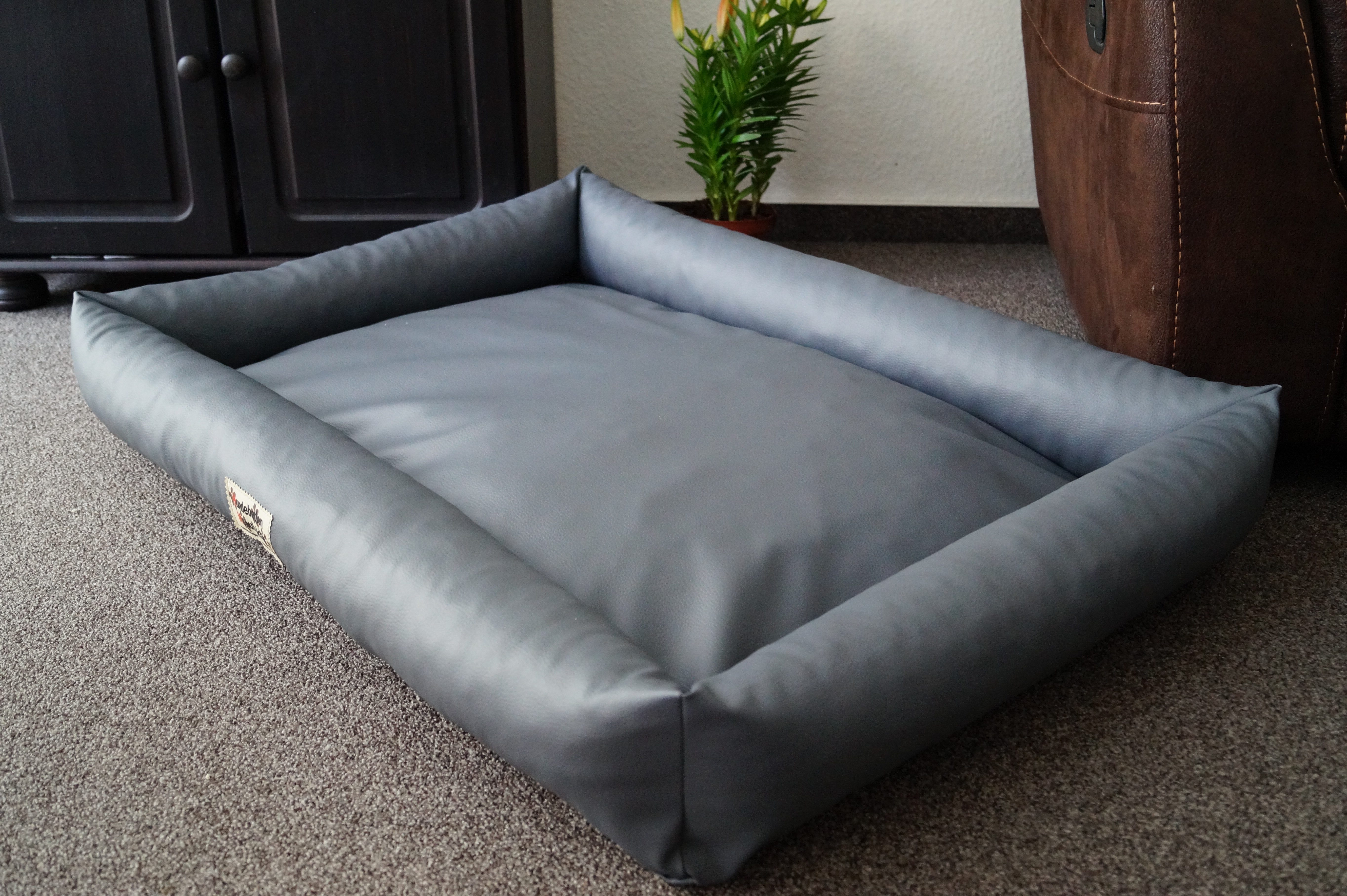 Hundebettenmanufaktur Hundekorb Hundebett PicoBello beidseitig Kunstleder F günstig online kaufen