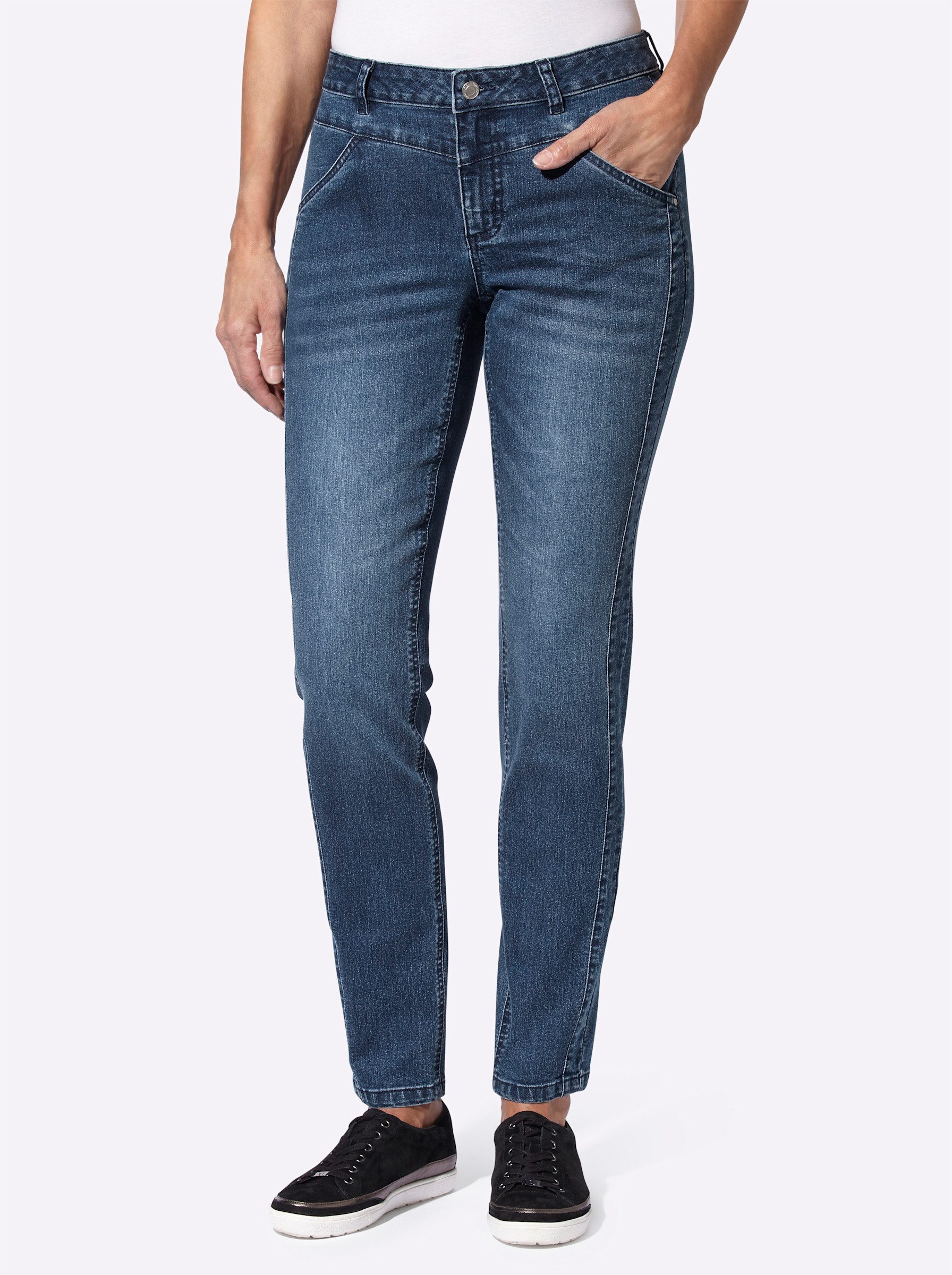 Bequeme Jeans Jeans leicht vertieft