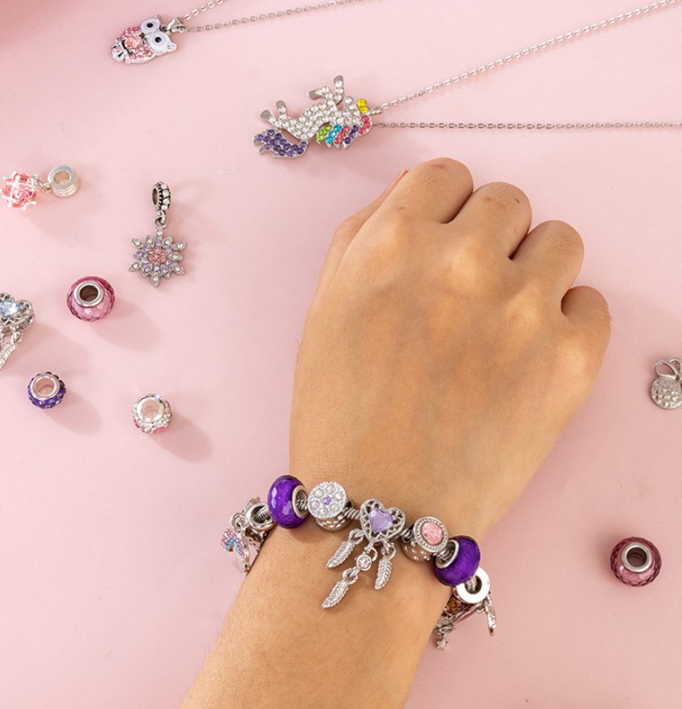 CLTYQ Schmuck-Adventskalender Schmuck-Adventskalender Weihnachtskalender Teenager Mädchen Kinder, DIY Adventskalender Inhalt Kinder Frauen Schmuck Armband – Bild 4 von 5