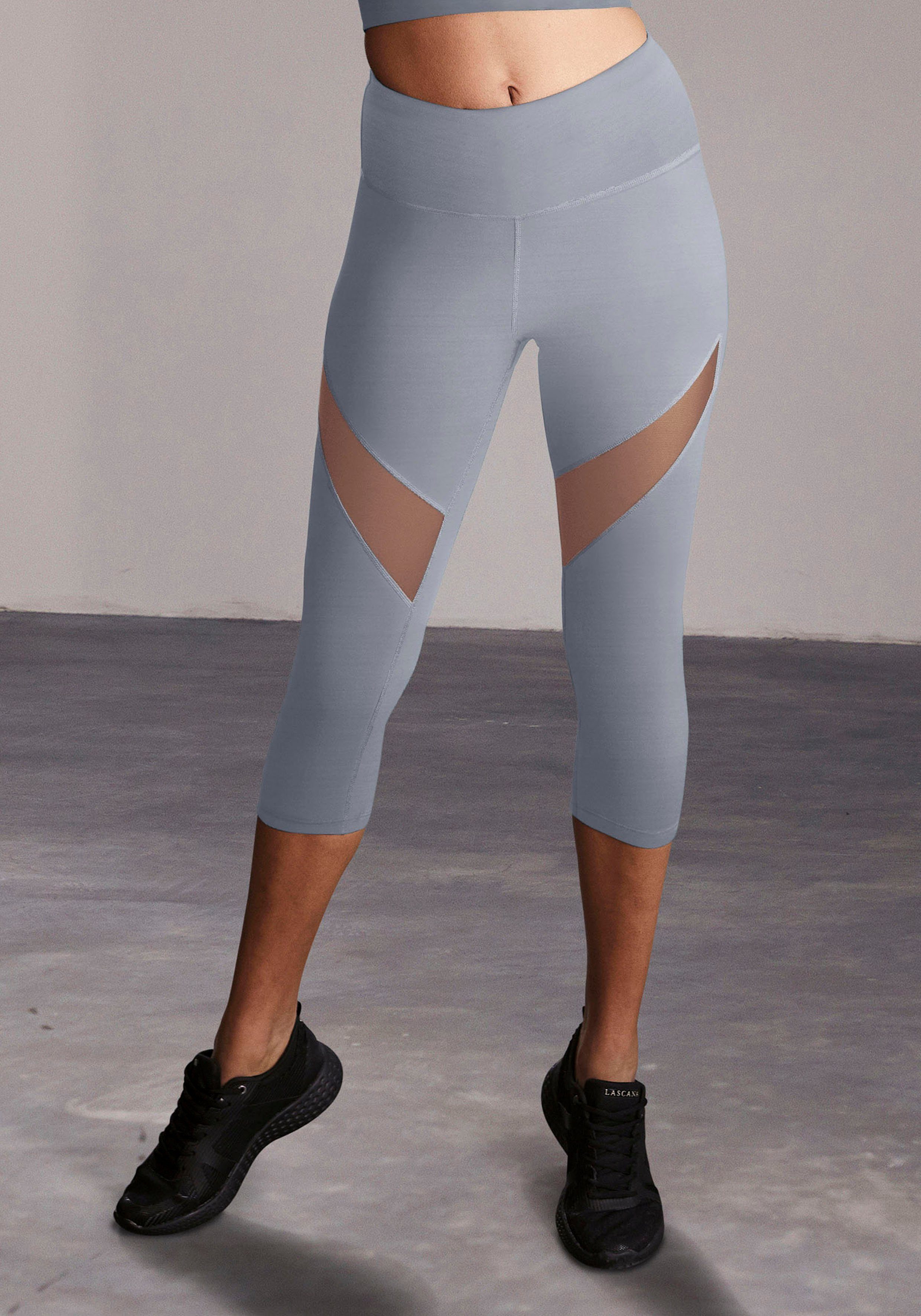 Caprileggings -Sport LASCANA Loungewear grau mit kleiner ACTIVE Raffung, Capri blau
