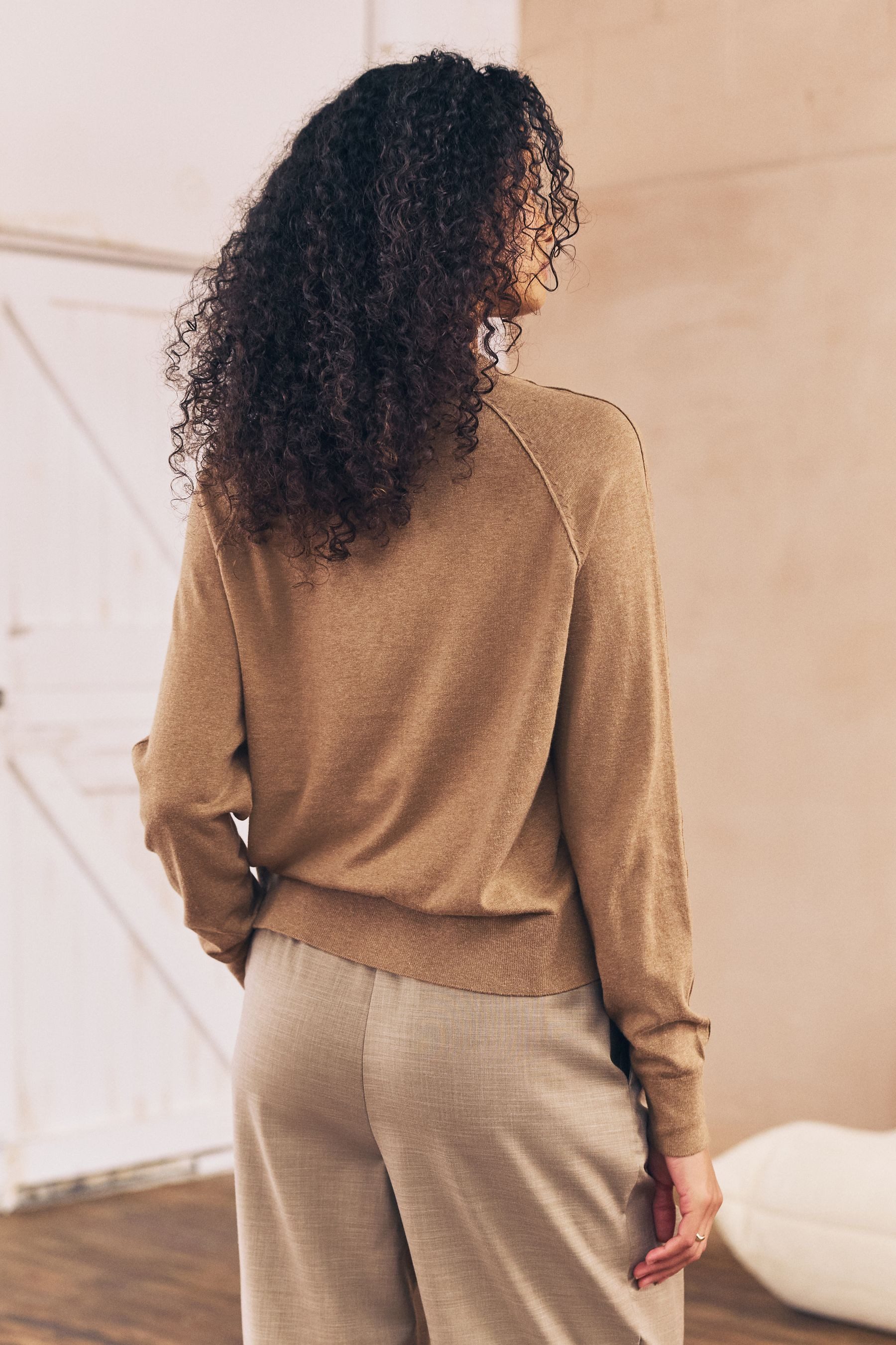 Next Strickjacke Strickjacke mit V-Ausschnitt, Kurzgröße (1-tlg) günstig online kaufen