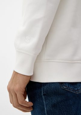 s.Oliver Sweatshirt Sweatshirt mit Schrift- und Backprint Artwork, Rippblende, Rippbündchen