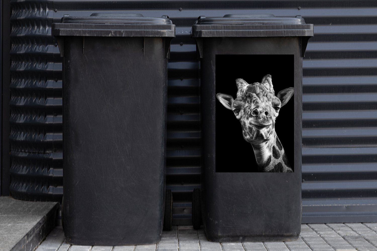 MuchoWow Wandsticker Giraffe - Abfalbehälter - Sticker, Weiß (1 Container, Schwarz Mülleimer-aufkleber, Tier Mülltonne, St), 