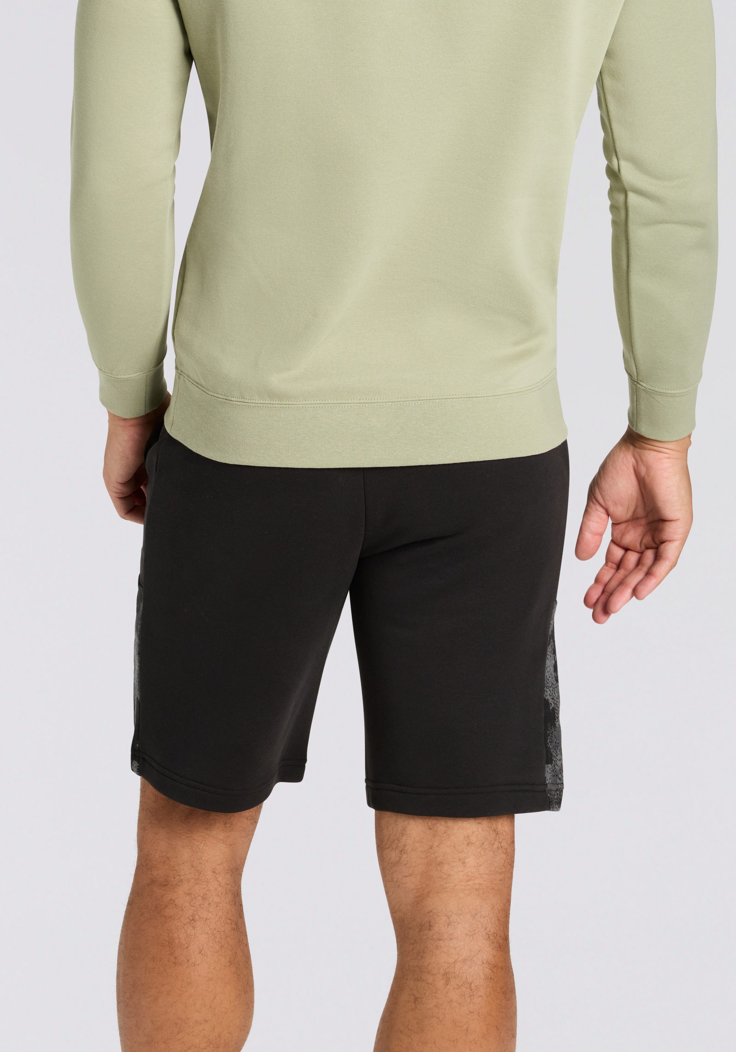 PUMA Trainingsshorts ESS CAMO SHORTS TR günstig online kaufen