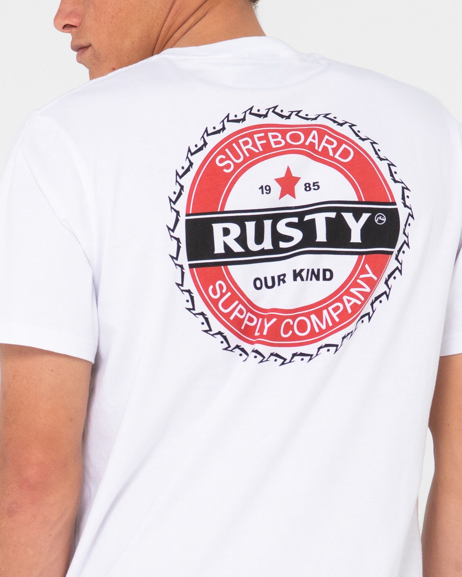 TEE SHORT Rusty T-Shirt CAP BOTTLE SLEEVE