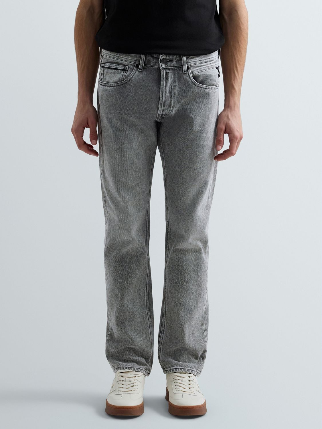Replay Straight-Jeans GROVER in vielen verschiedenen Waschungen, mit Stretch