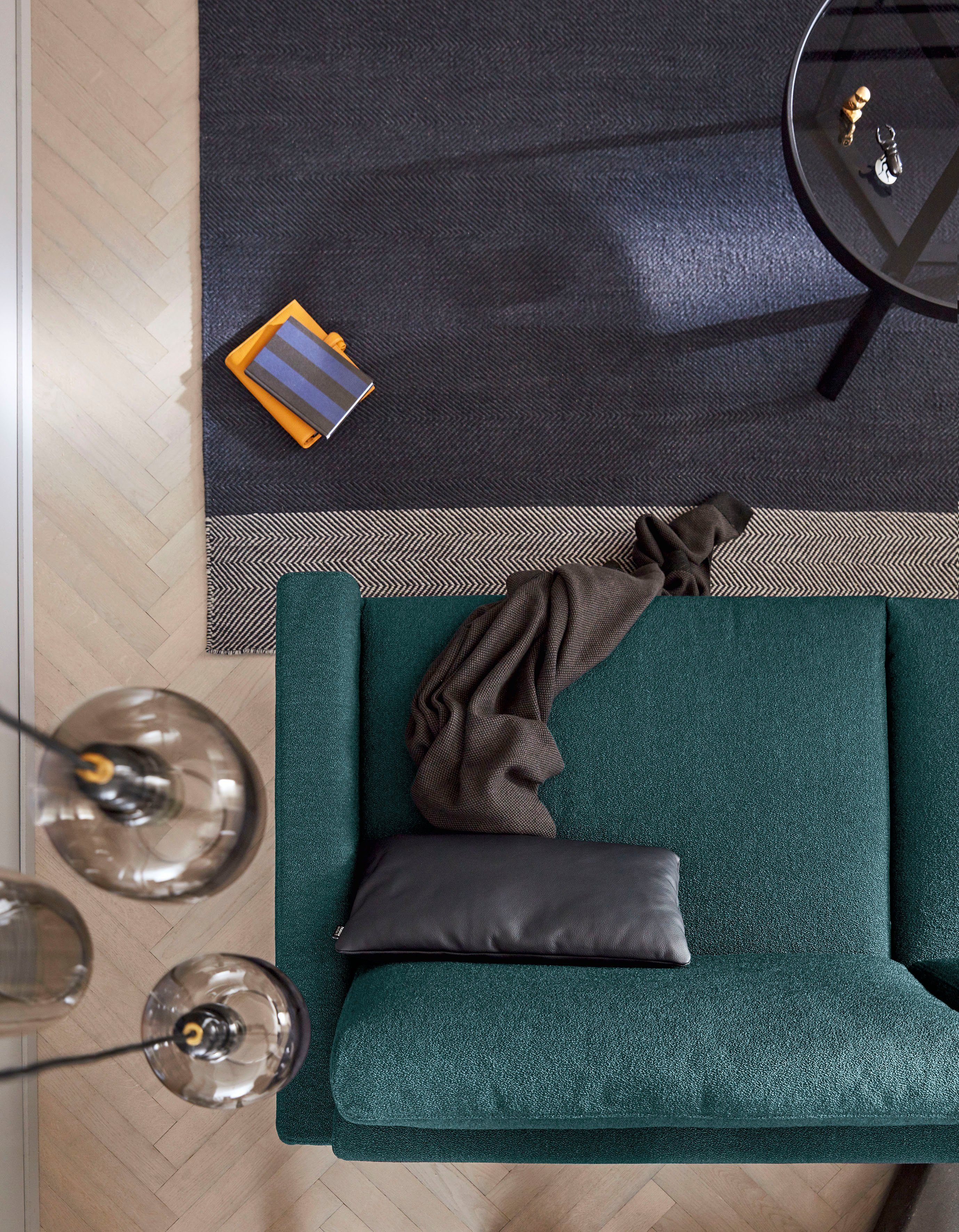 hülsta sofa 2-Sitzer hs.450, Armlehne chromfarben niedrig, Fuß Breite glänzend, 164 cm