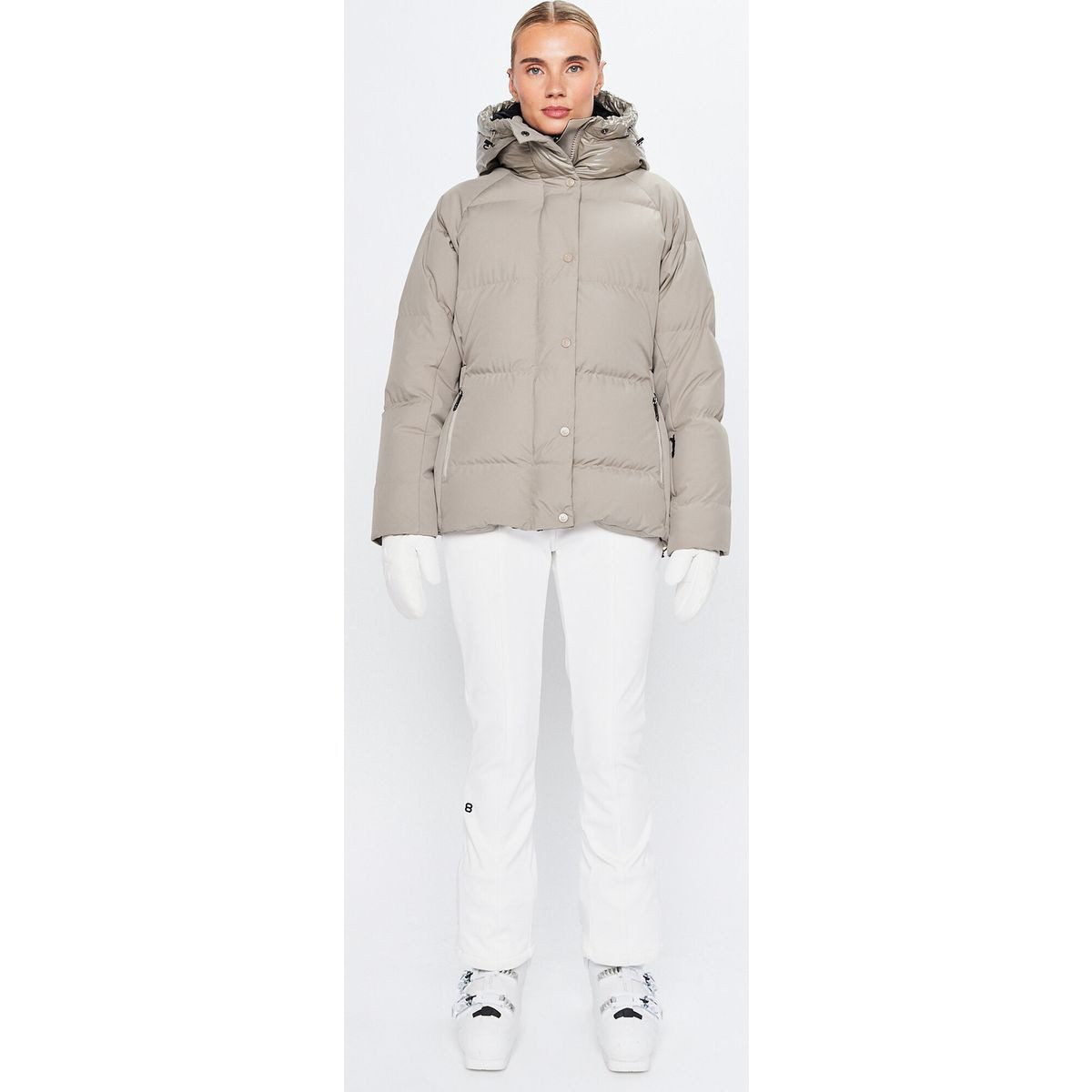 8848 Altitude Skijacke Delaine Ski Jacket Elegante, funktionale Skijacke mit hoher Wasserdichtigkeit und