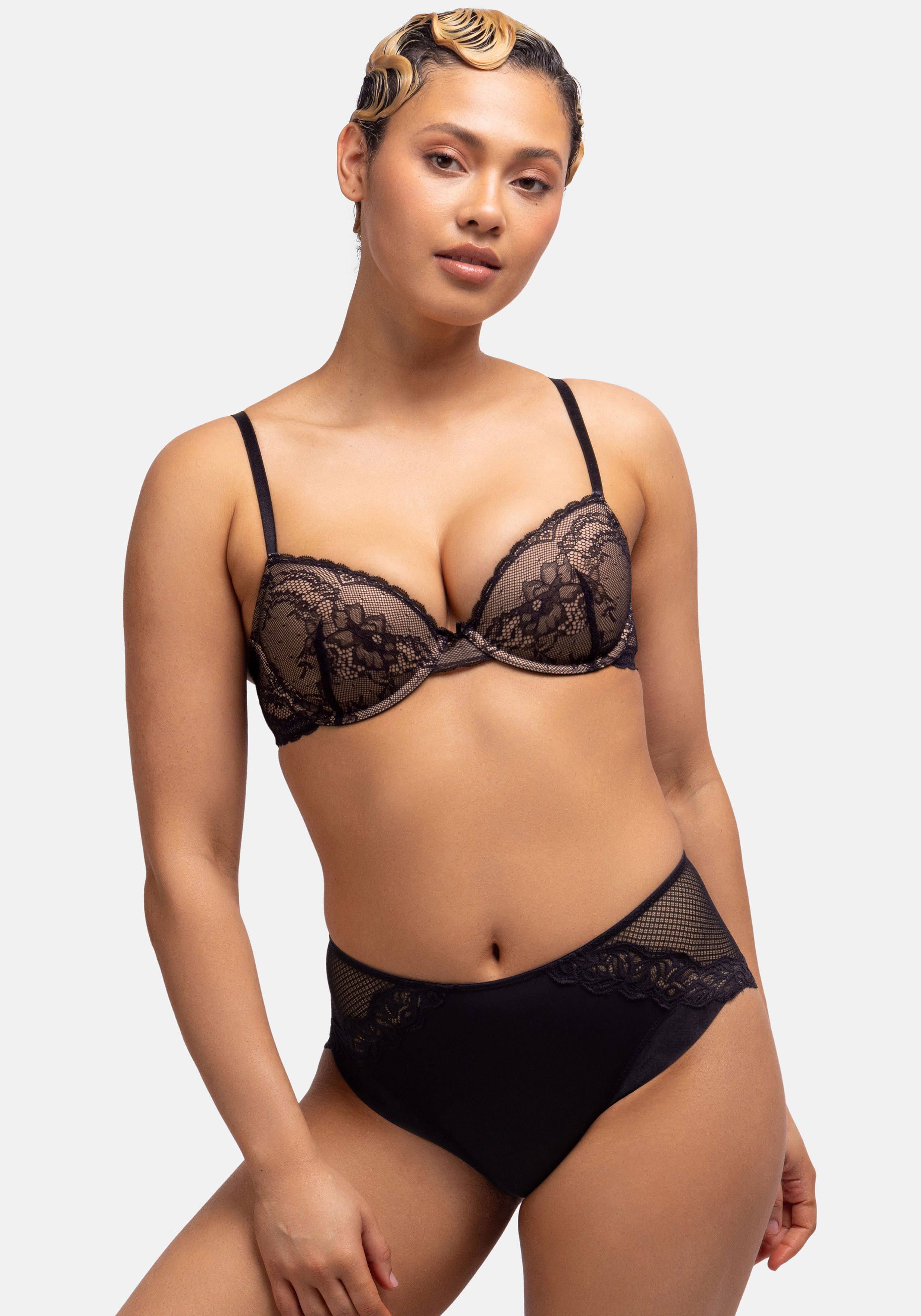Dorina Bügel-BH Chloe (2er Pack) vorgeformte leicht gepolsterte Cups, florale Spitze, tiefer Ausschnitt