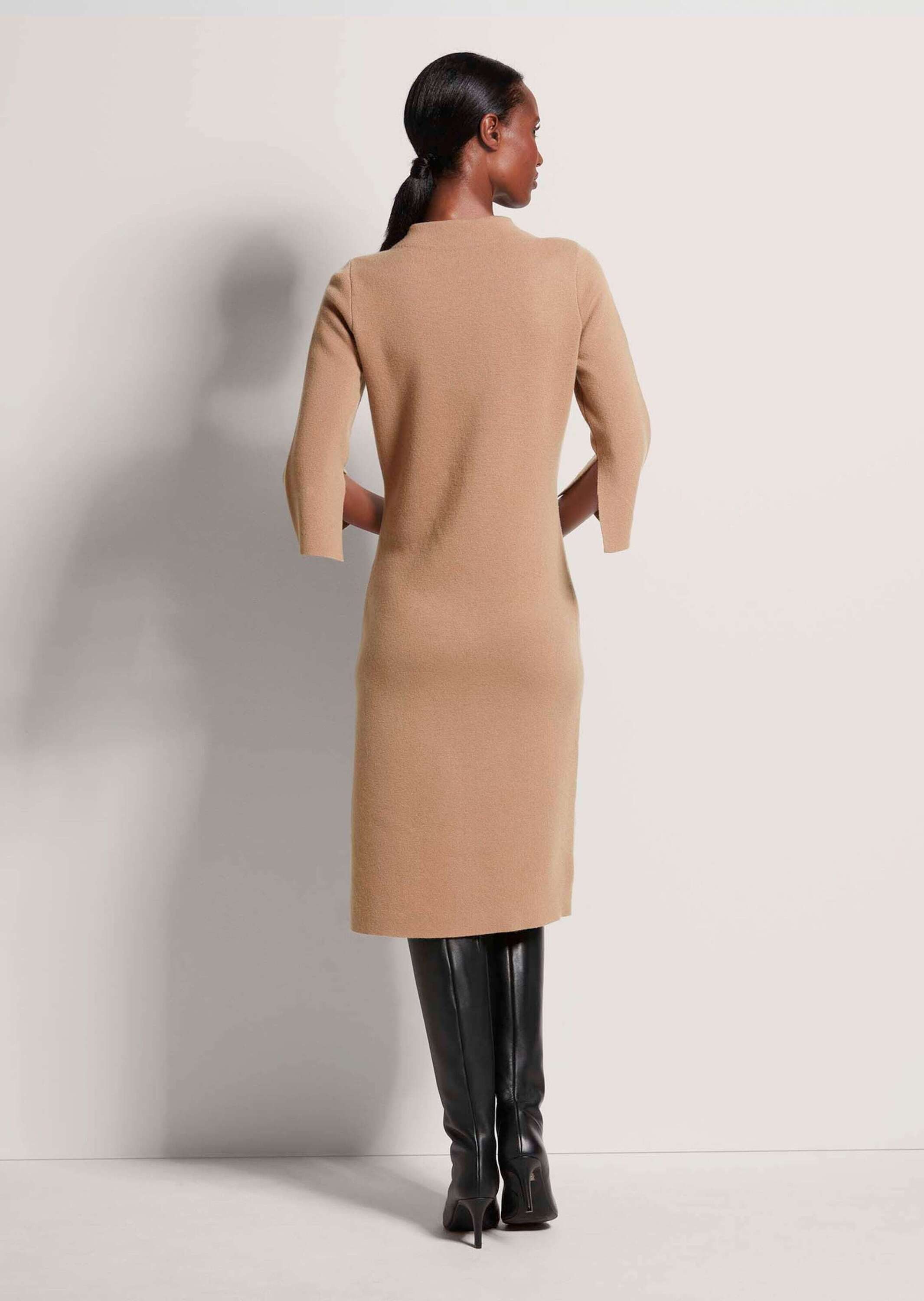 MADELEINE Strickkleid Halbarm Kaschmir-Strickkleid in Midilänge Feminines Design mit Stehkragen und Seitenschlitz, 3/4-Arm