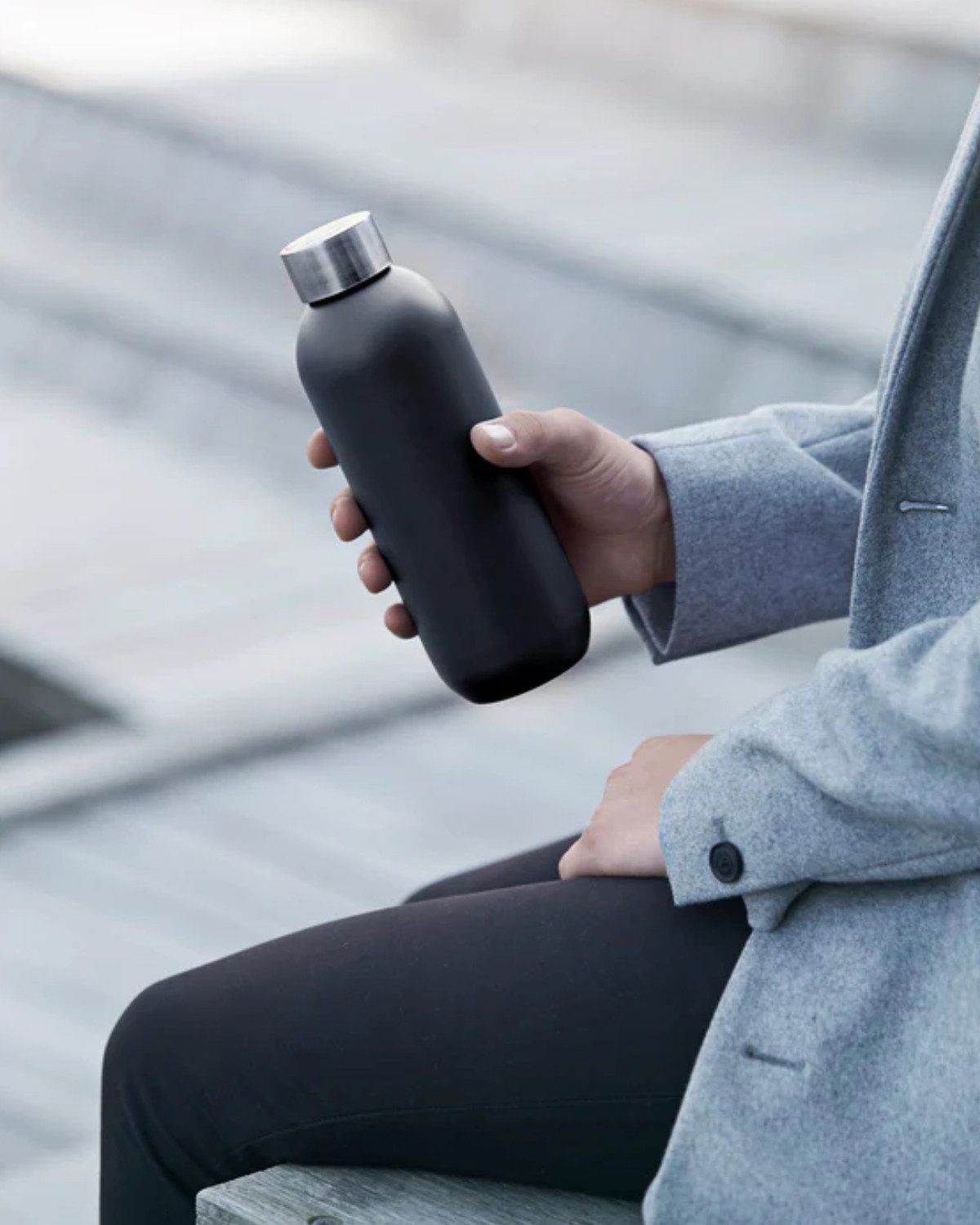 Stelton Thermobecher Stelton Keep Cool Isolierflasche 600 ml, Edelstahl, pulverlackiert,PP Kunststoff,Silikone