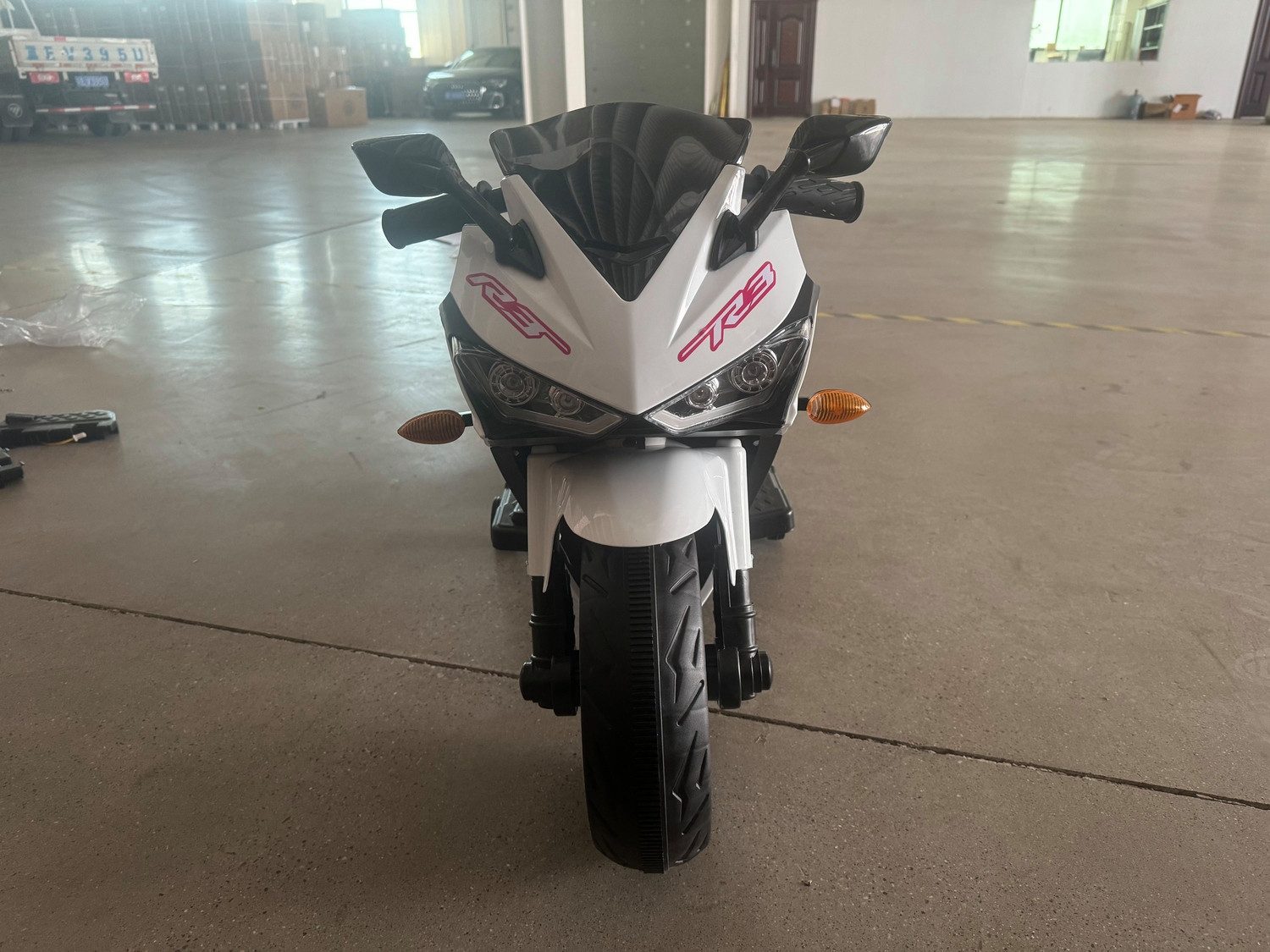 BoGi Elektro-Kindermotorrad Sportbike 12V – mit Stützrädern & Sound, LED-Li günstig online kaufen