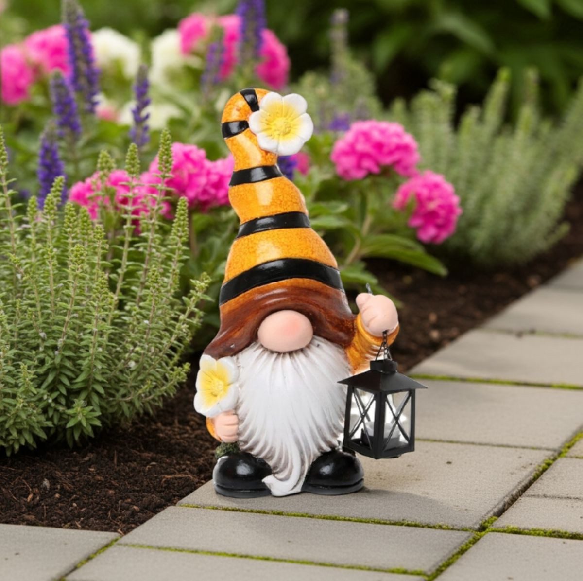 Dragimex Gartenfigur Wichtel mit Laterne für ein Teelicht aus Magnesia für günstig online kaufen