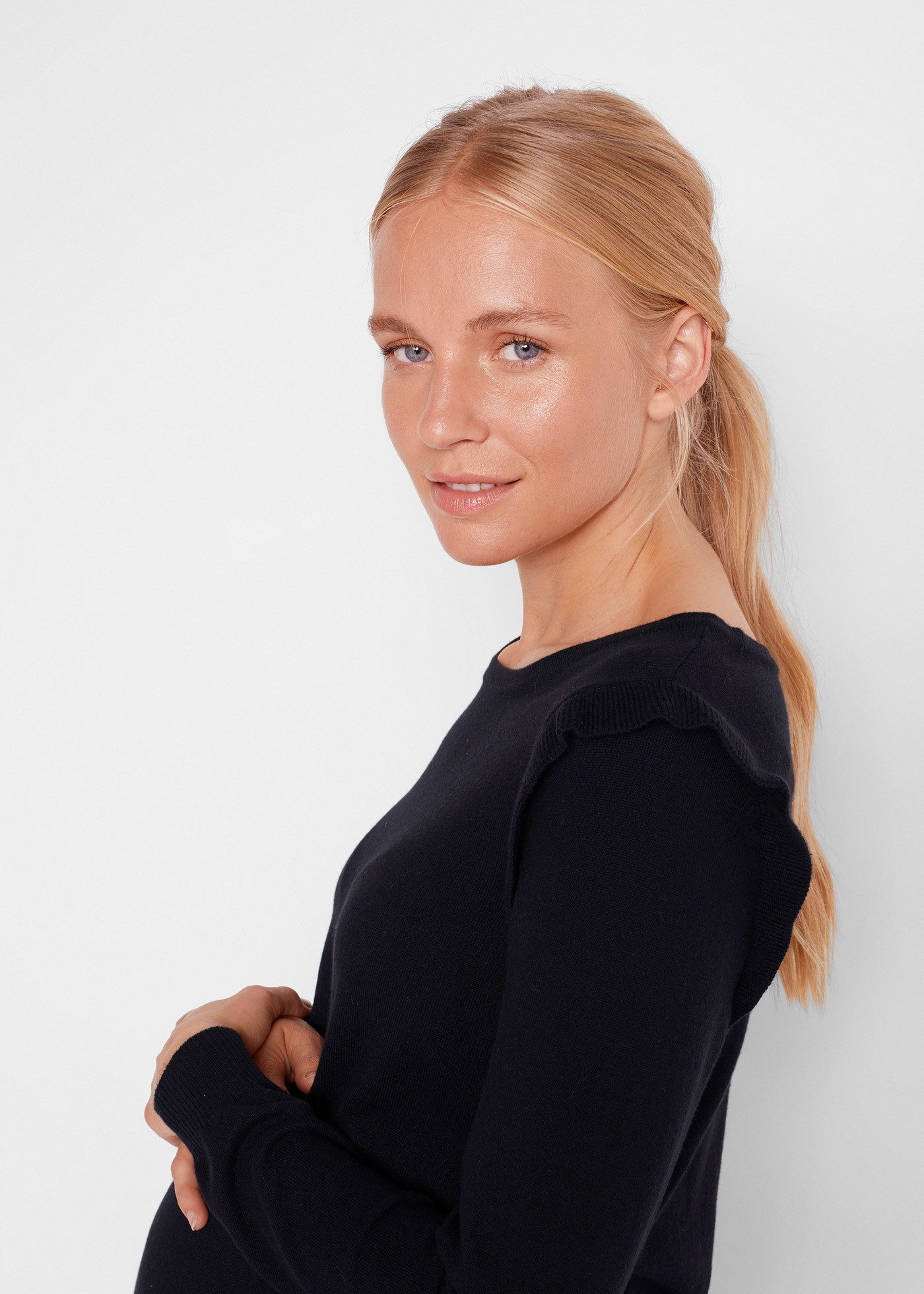 bonprix Umstandskleid für Schwangerschaft, aus weichem Strickmaterial, bequeme Passform