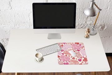 MuchoWow Gaming Mauspad Eine Illustration mit rosa und roten Herzen (1-St), Mousepad mit Rutschfester Unterseite, Gaming, 40x40 cm, XXL, Großes