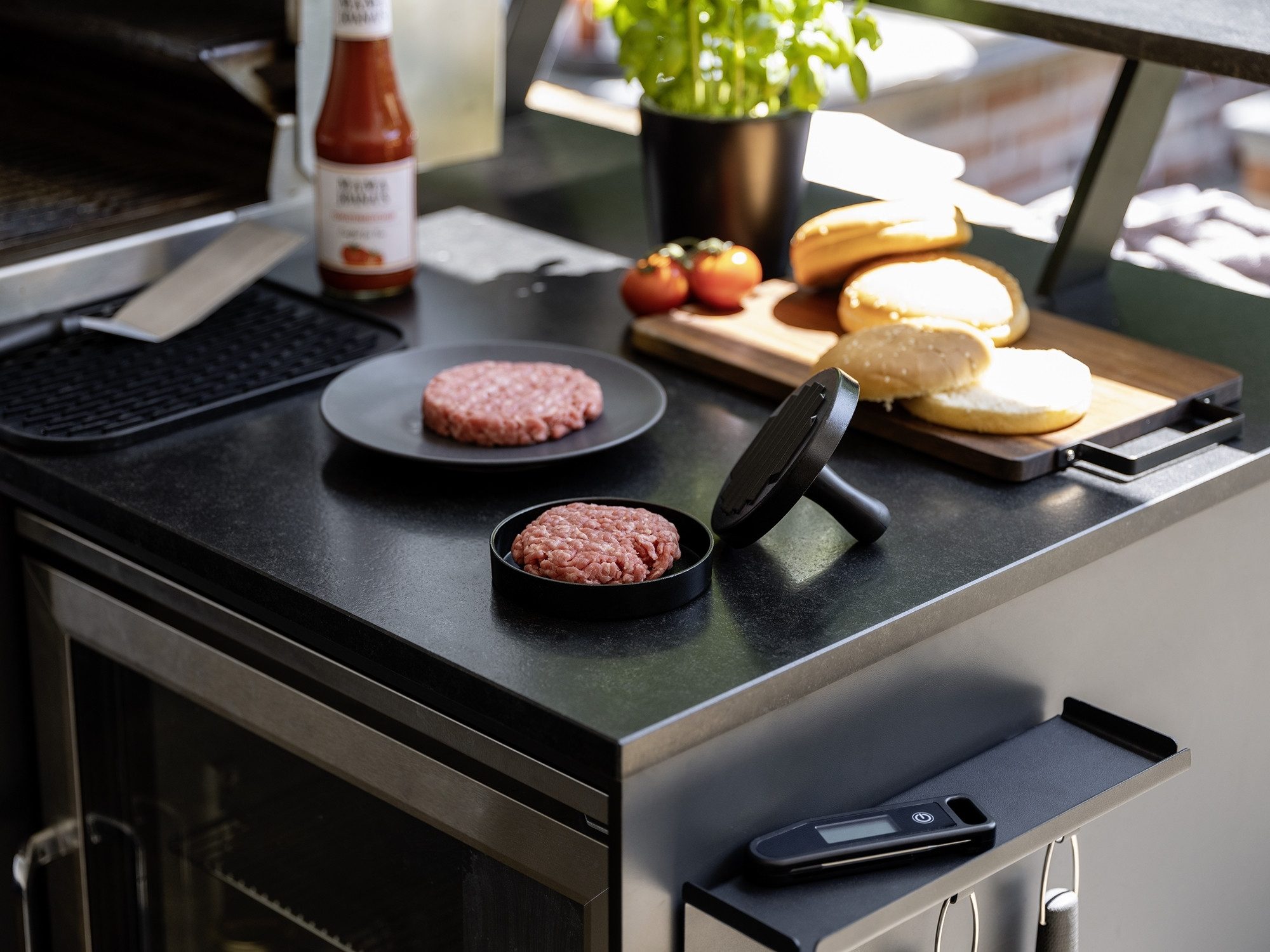 WENKO Burgerpresse Burger-Set (2 St), Aluminium, Edelstahl, Hamburgerpresse & Plancha Spachtel, Grillzubehör, rostfreier Edelstahl