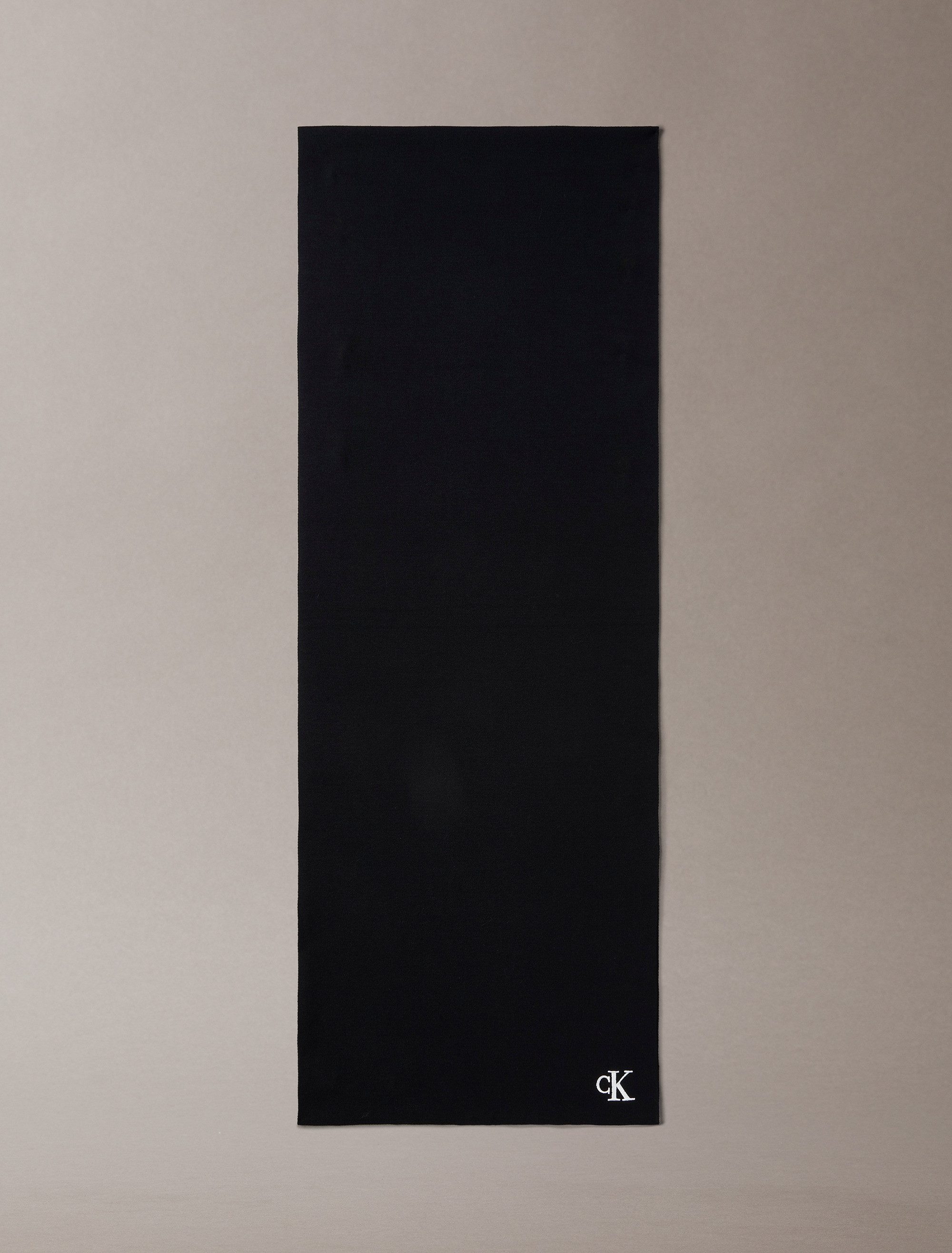 Calvin Klein Modetuch CK FINE RIB SCARF, mit klassischem unifarbenen Design günstig online kaufen