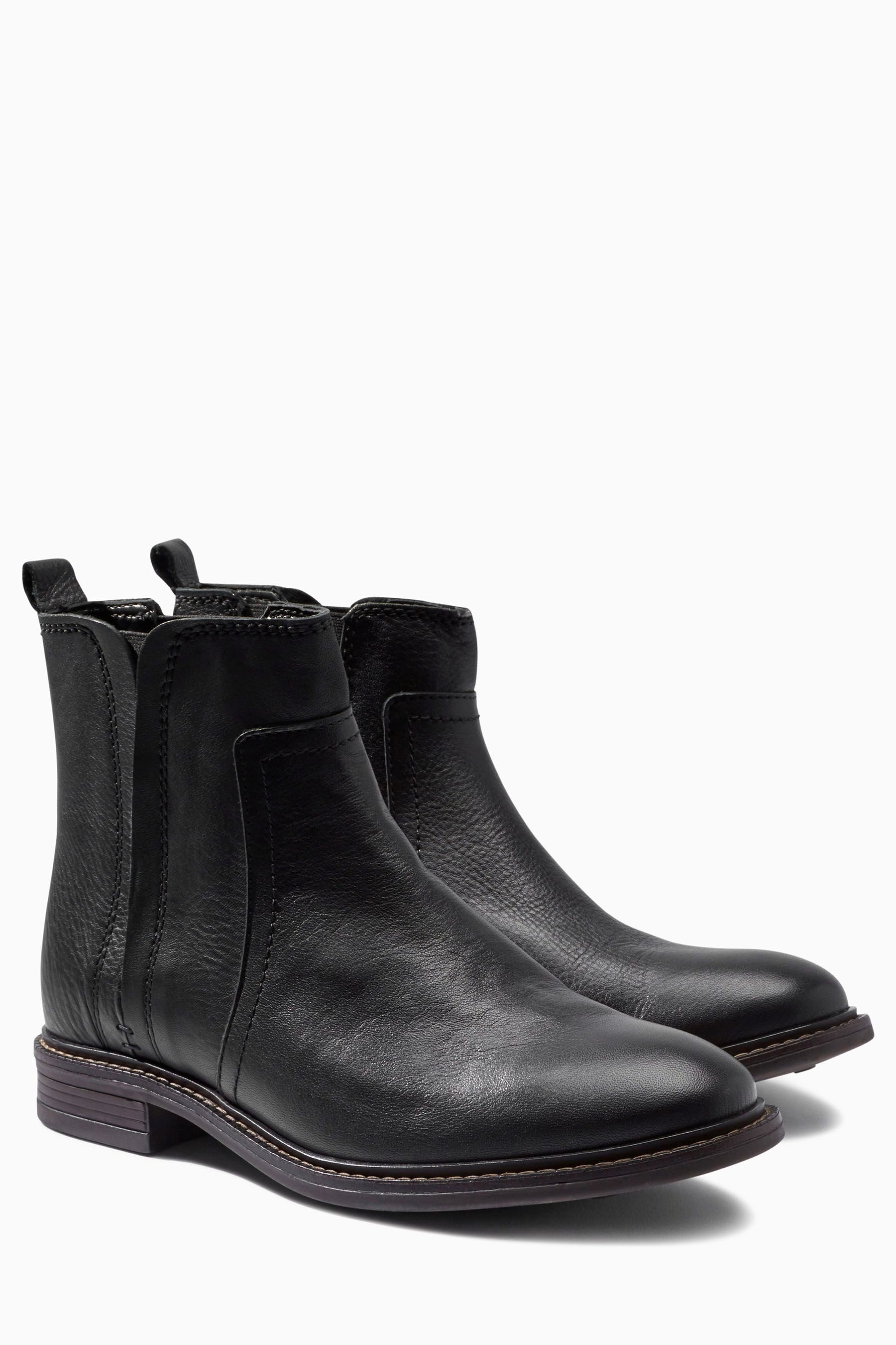 Next ChelseaBootStiefelette aus Leder kaufen OTTO