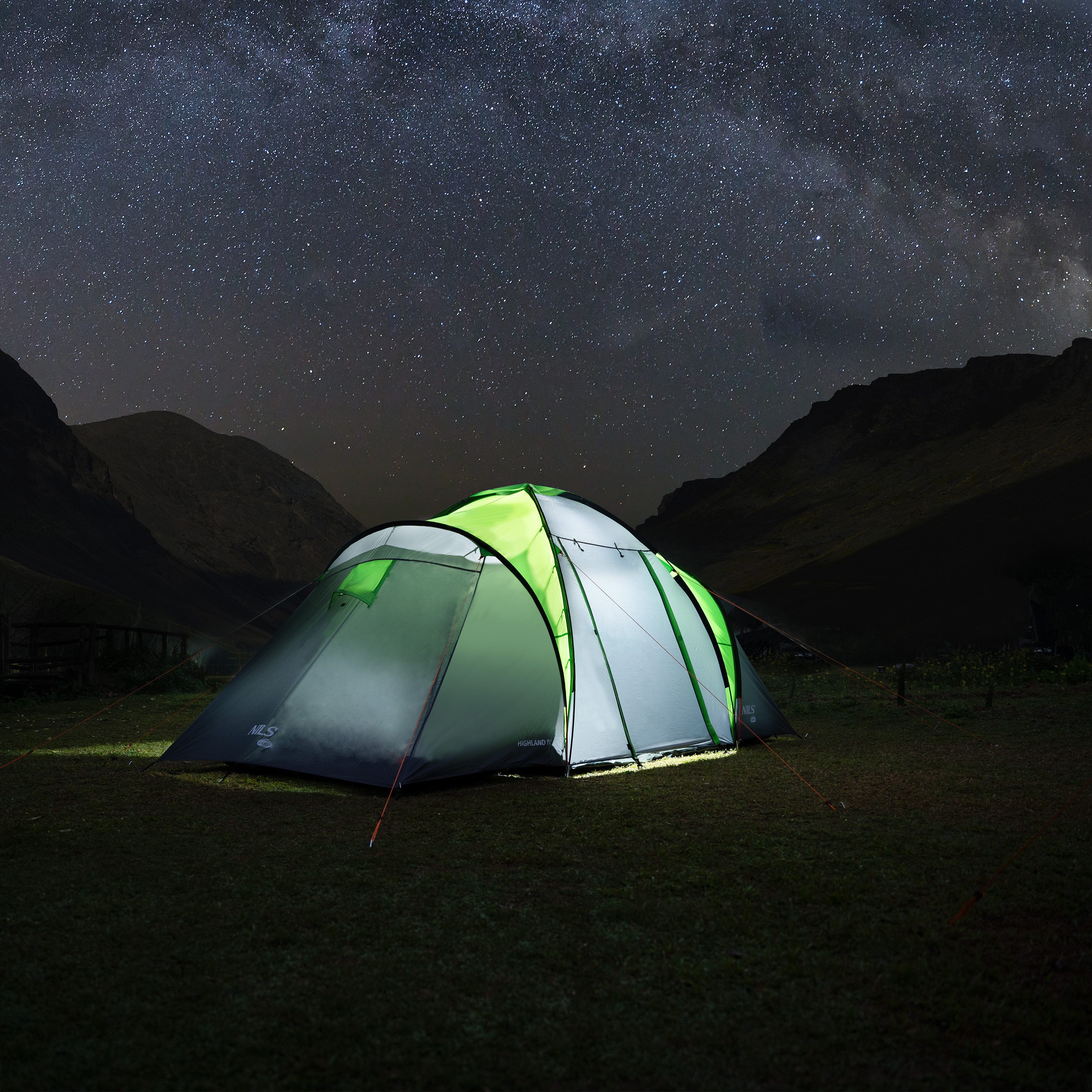 NILS CAMP Kuppelzelt Campingzelt großes Zelt "Highland IV" Grau/Grün, Personen: 4