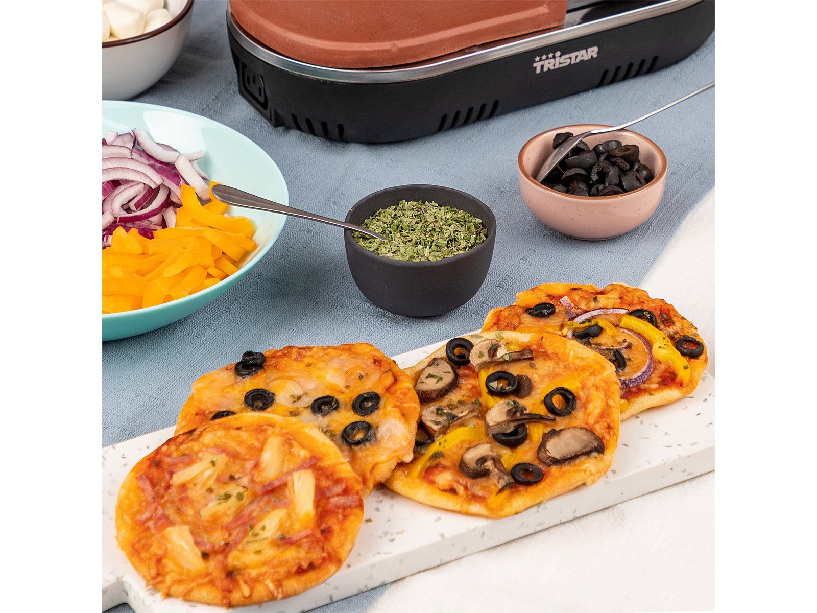 Tristar Elektrische Pizzapfanne, 4 Pizzaofen W, für für erweiterbar Personen 1060 6/8 Personen, Pizzamaker