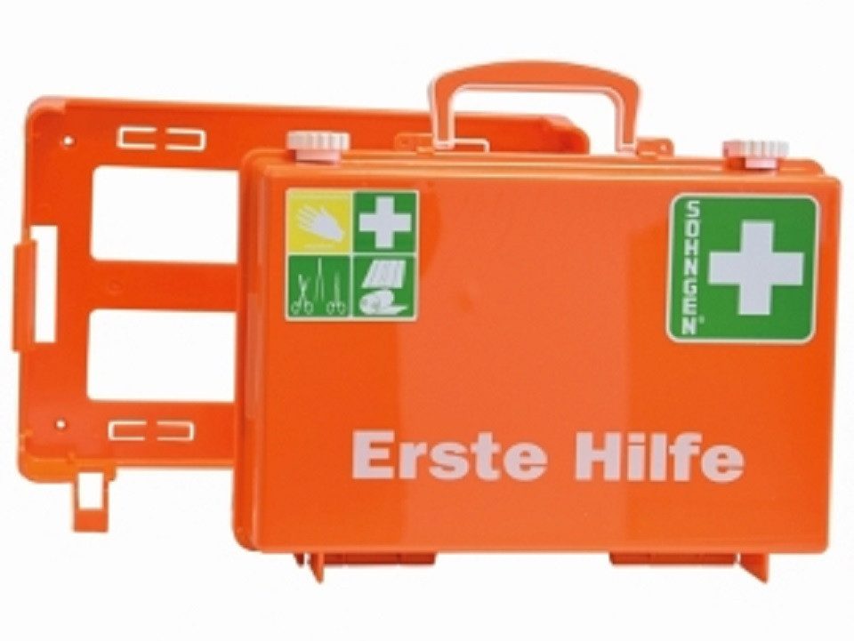 HaWe Erste-Hilfe-Koffer HaWe Erste-Hilfe-Koffer, 01.138, (72 tlg., 72 St), Koffer orange mit Aufdruck. Hochwertige Verbandst., inkl. Wandh.