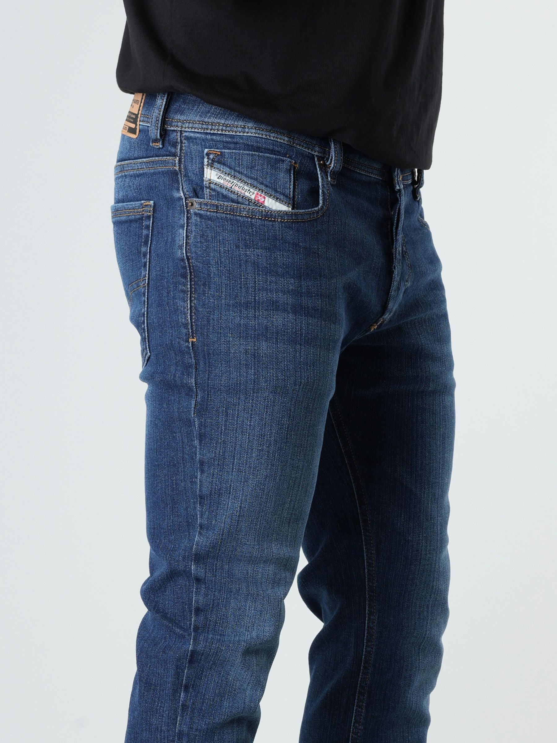 Diesel Skinny-fit-Jeans Stretch Röhrenjeans - TROXER R9K40 - Länge:32 niedrige Leibhöhe