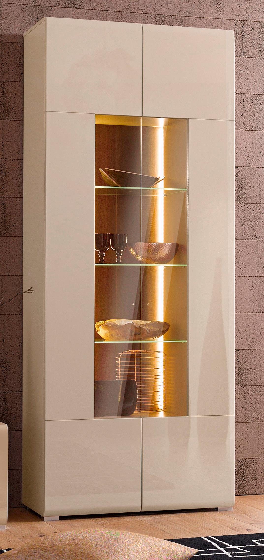 Stilvolle Vitrine von der Marke ROOMED