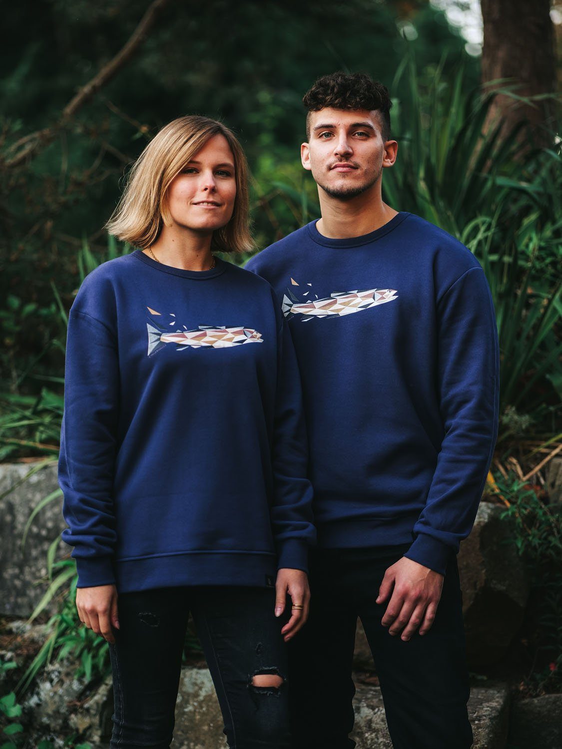 CircleStances Sweater Forellen Print Sweater (Bio) Biobaumwolle