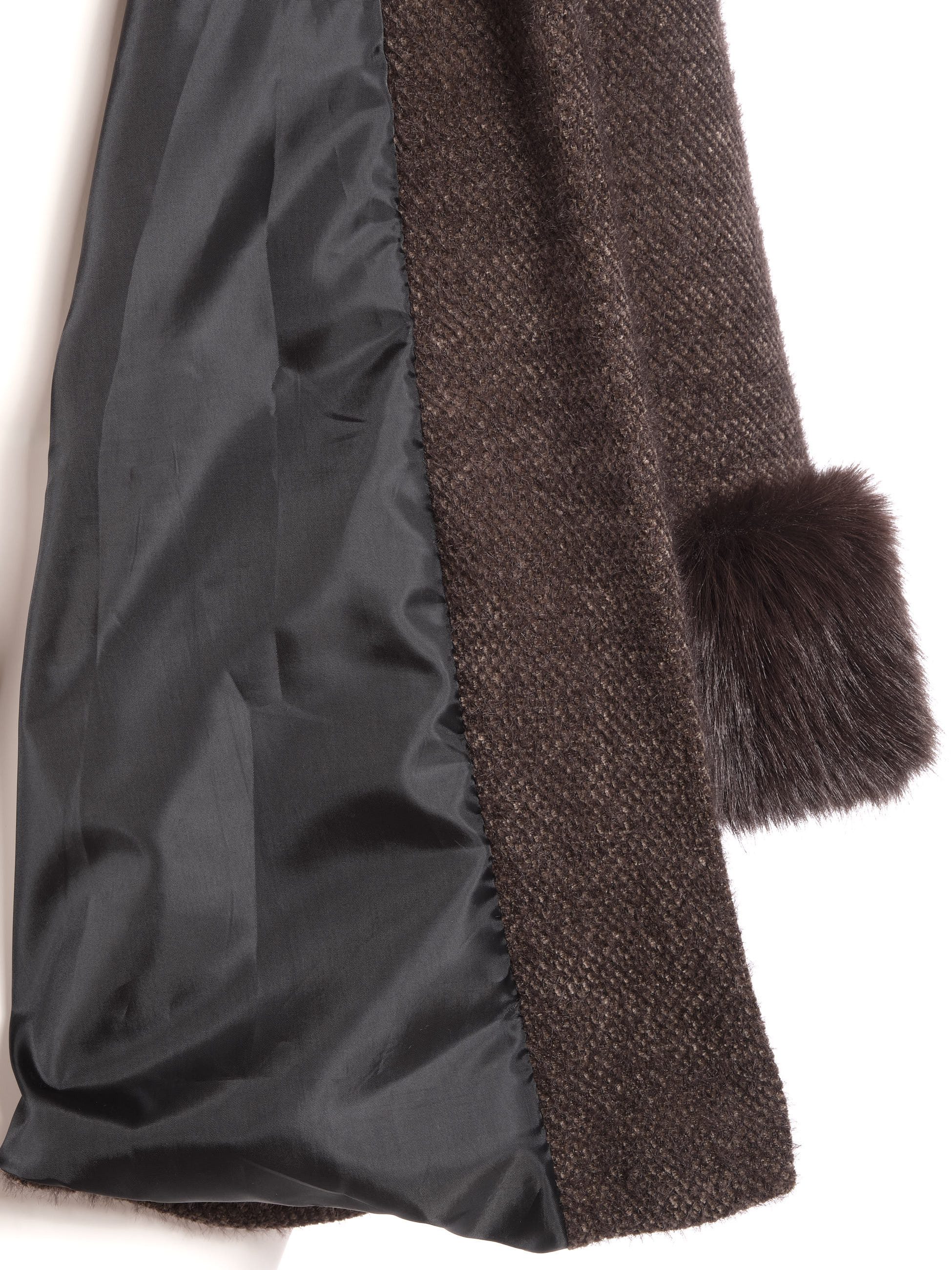 PEKIVESSA Winterjacke Elegante Jacke mit Fellimitatkragen gefüttert mit Kunstfell am Kragen und Ärmel – Bild 4 von 5