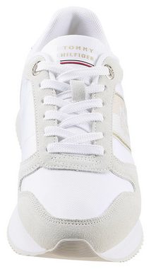 Tommy Hilfiger RUNNER WITH TH WEBBING Plateausneaker mit Kontrastbesatz, Freizeitschuh, Halbschuh, Schnürschuh