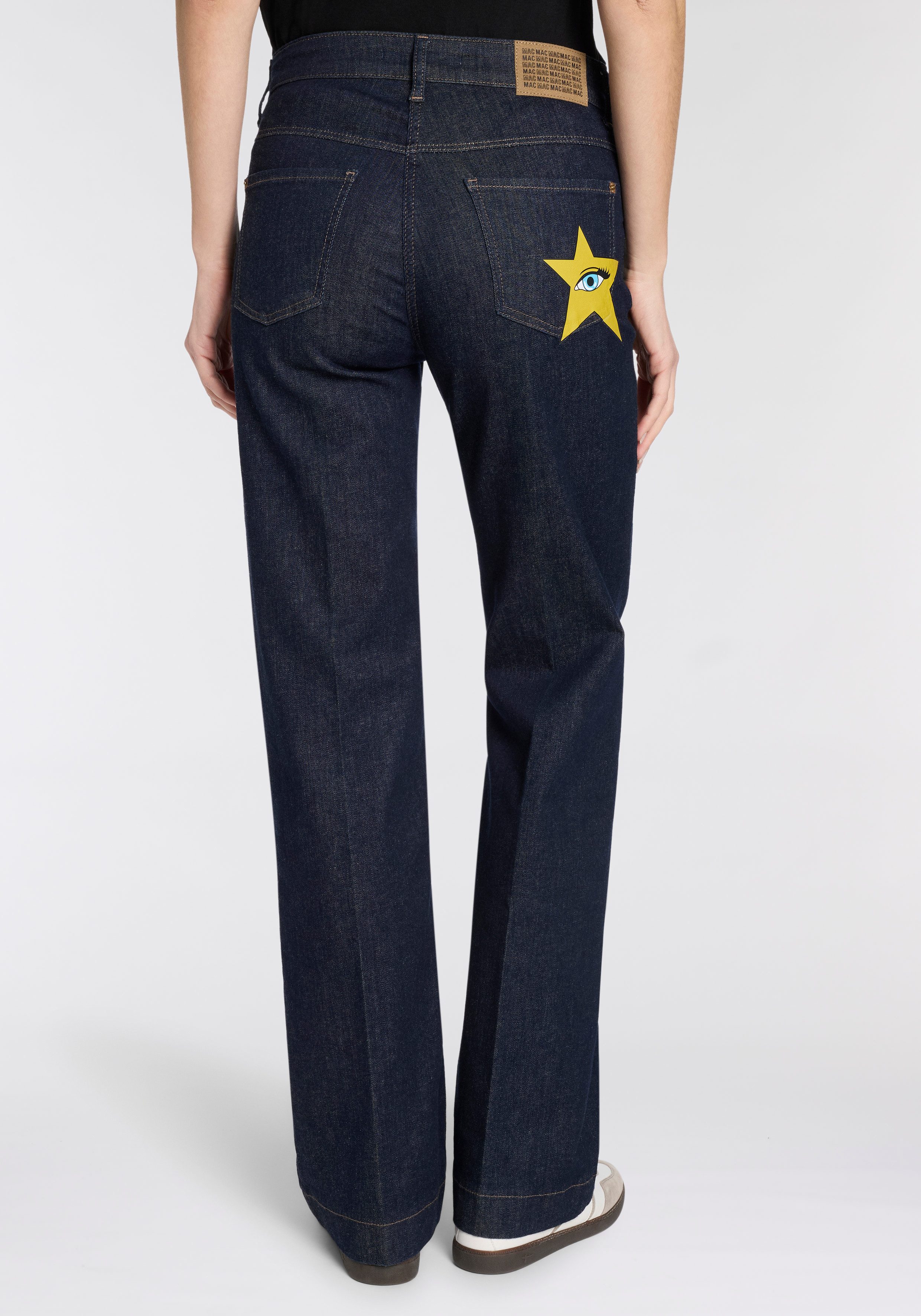 MAC 5-Pocket-Jeans WIDE star mit Aufdruck "Star" auf der Gesäßtasche, weites Bein