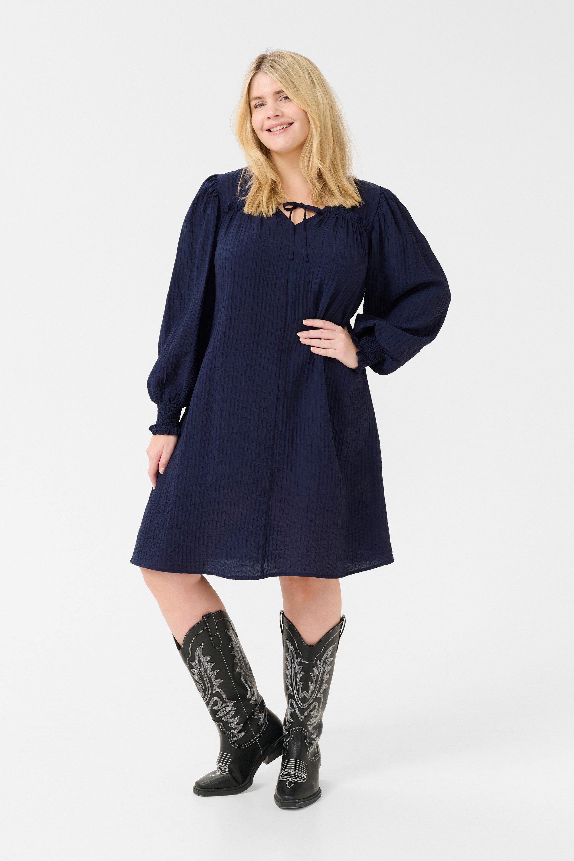 KAFFE Curve Blusenkleid Kleid KClinna Große Größen