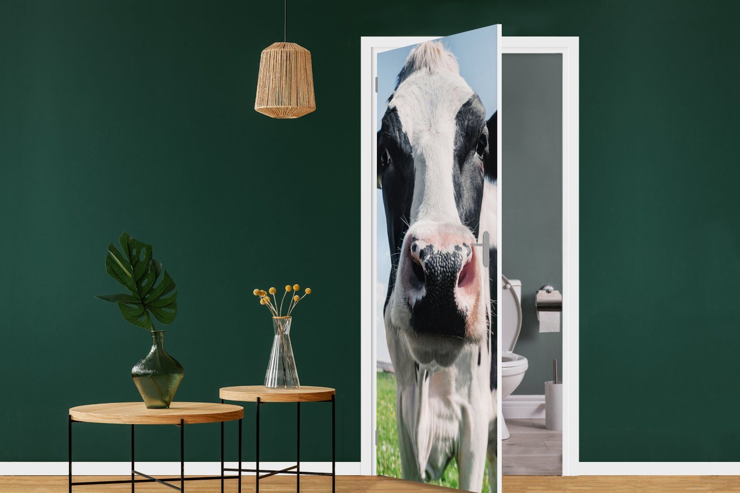 Tür, Kuh für 75x205 Fototapete Tiere bedruckt, Natur Türaufkleber, Türtapete - - Gras, Wiese cm - St), Matt, MuchoWow (1 -