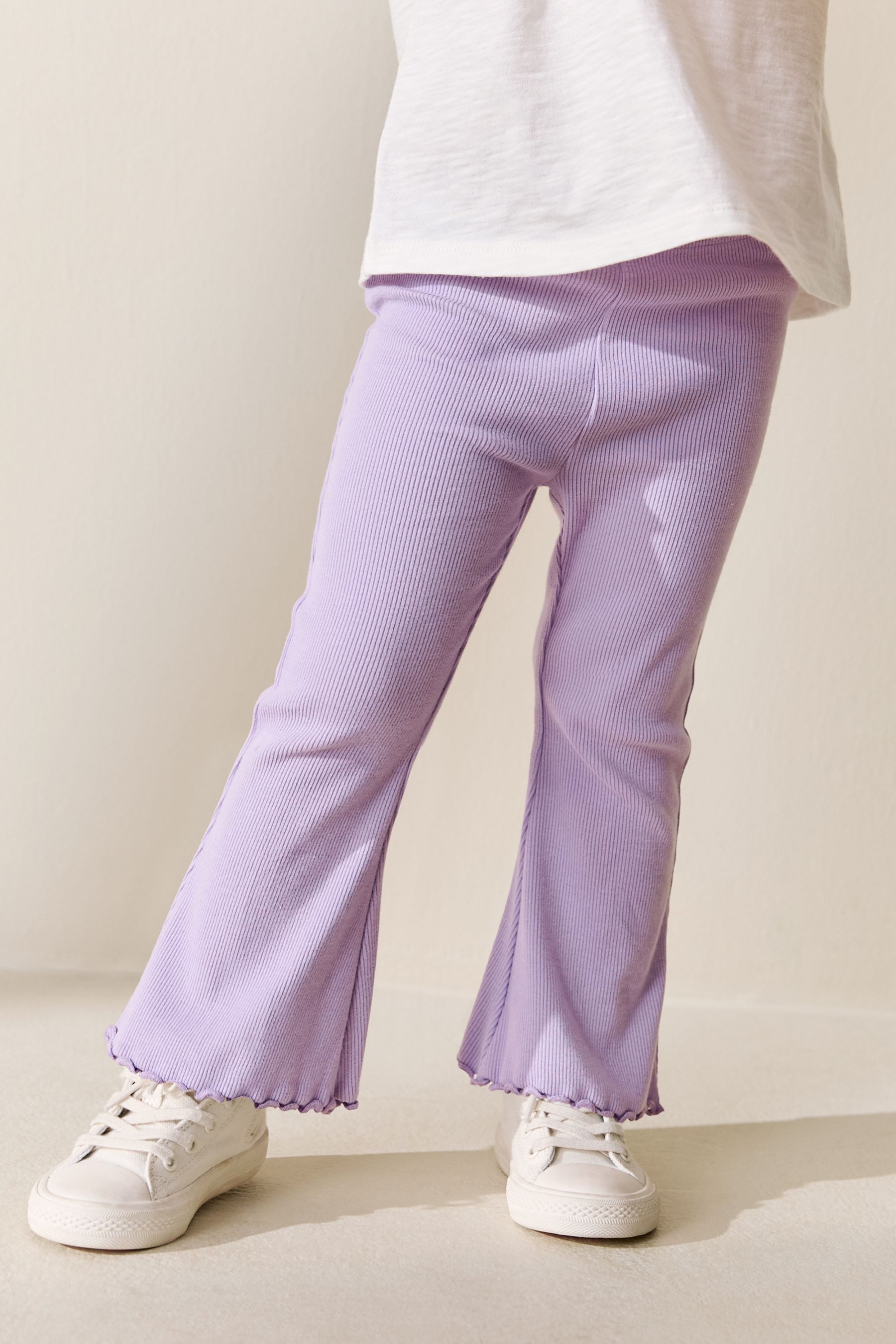 Next Leggings Gerippte Leggings mit ausgestelltem Bein (1-tlg)