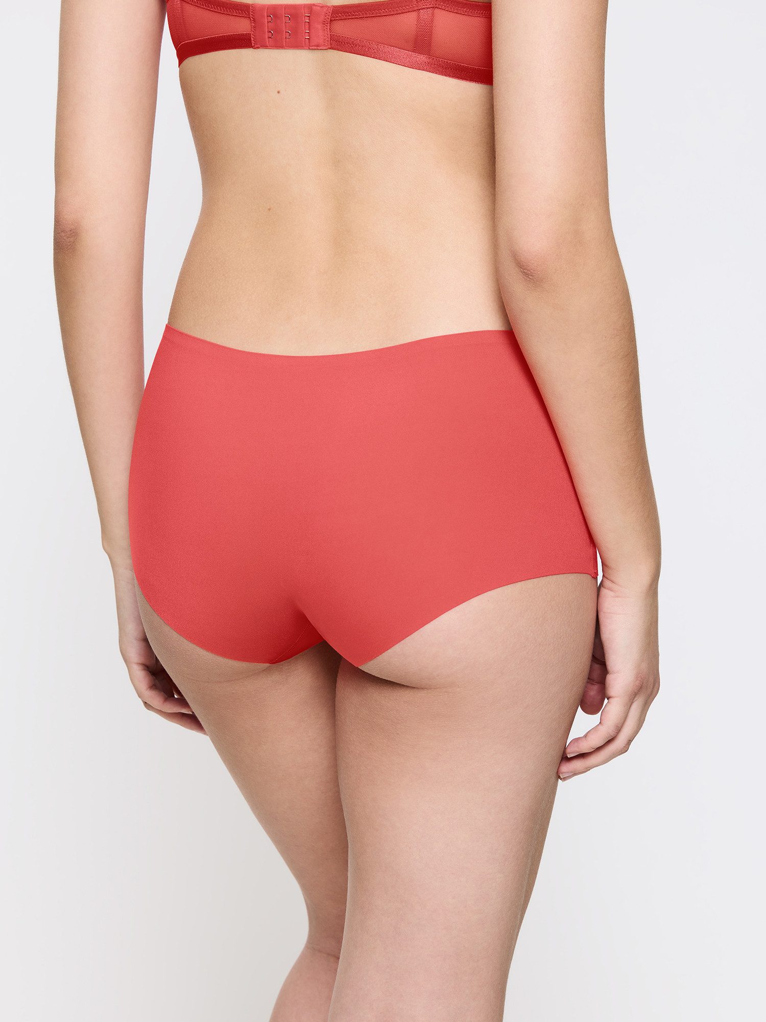 Triumph Panty Red Label Smart Invisible nahtlose Verarbeitung - keine sichtbaren Pantylines