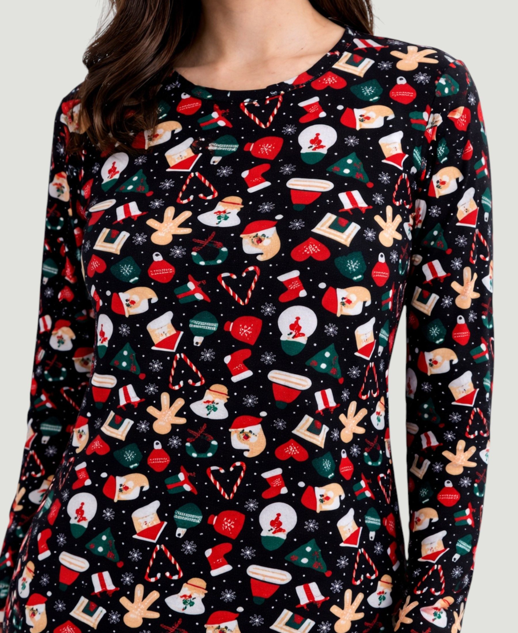 fashionshowcase Pyjama Hausanzug Schlafanzug Velours Neujahr Weihnachtsmotive, Winter-Set (Set, 2-teilig) samtartige Oberfläche, Soft-Touch, elastische Qualität