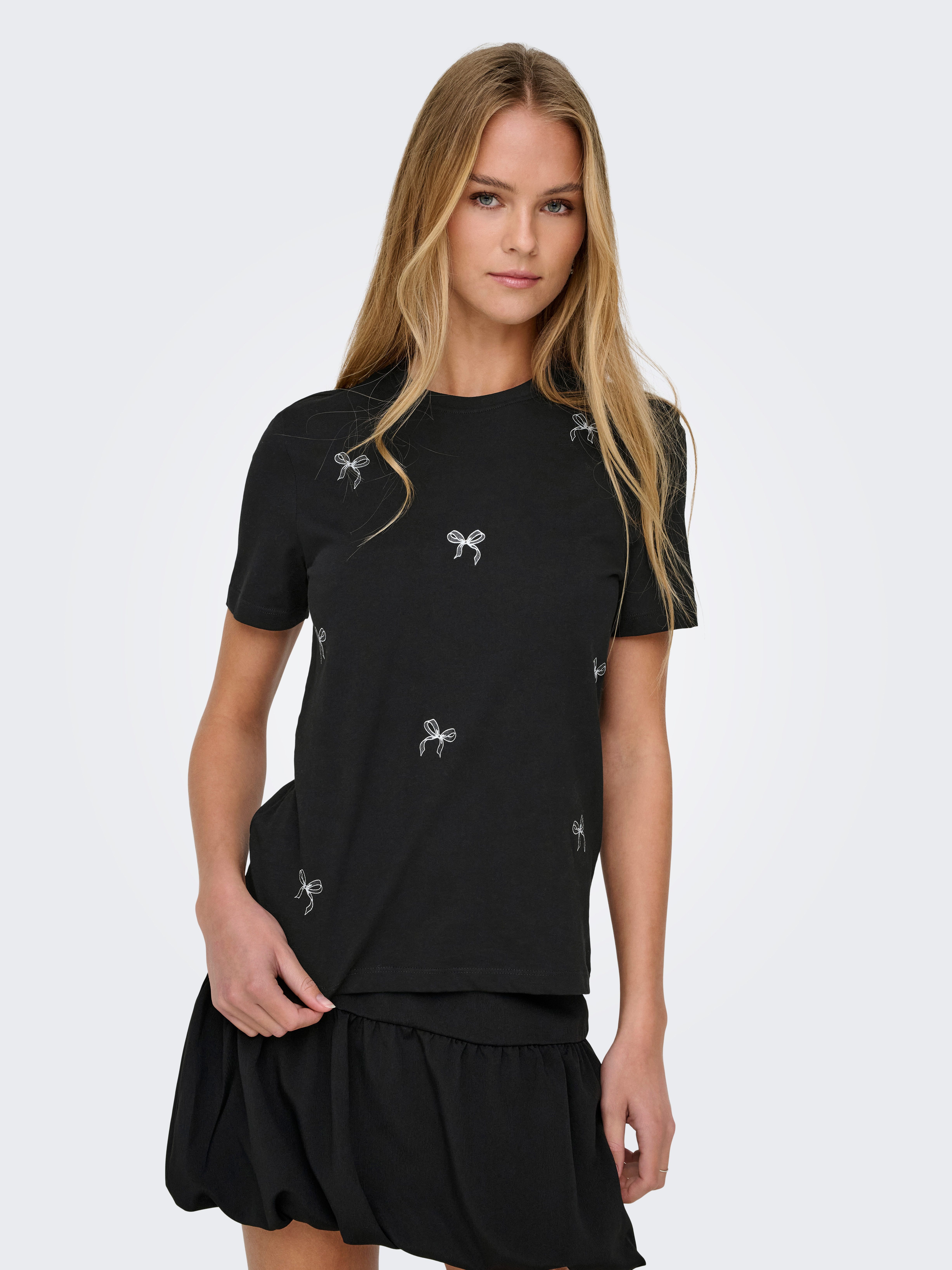 ONLY Kurzarmshirt ONLKITA LIFE REG S/S günstig online kaufen