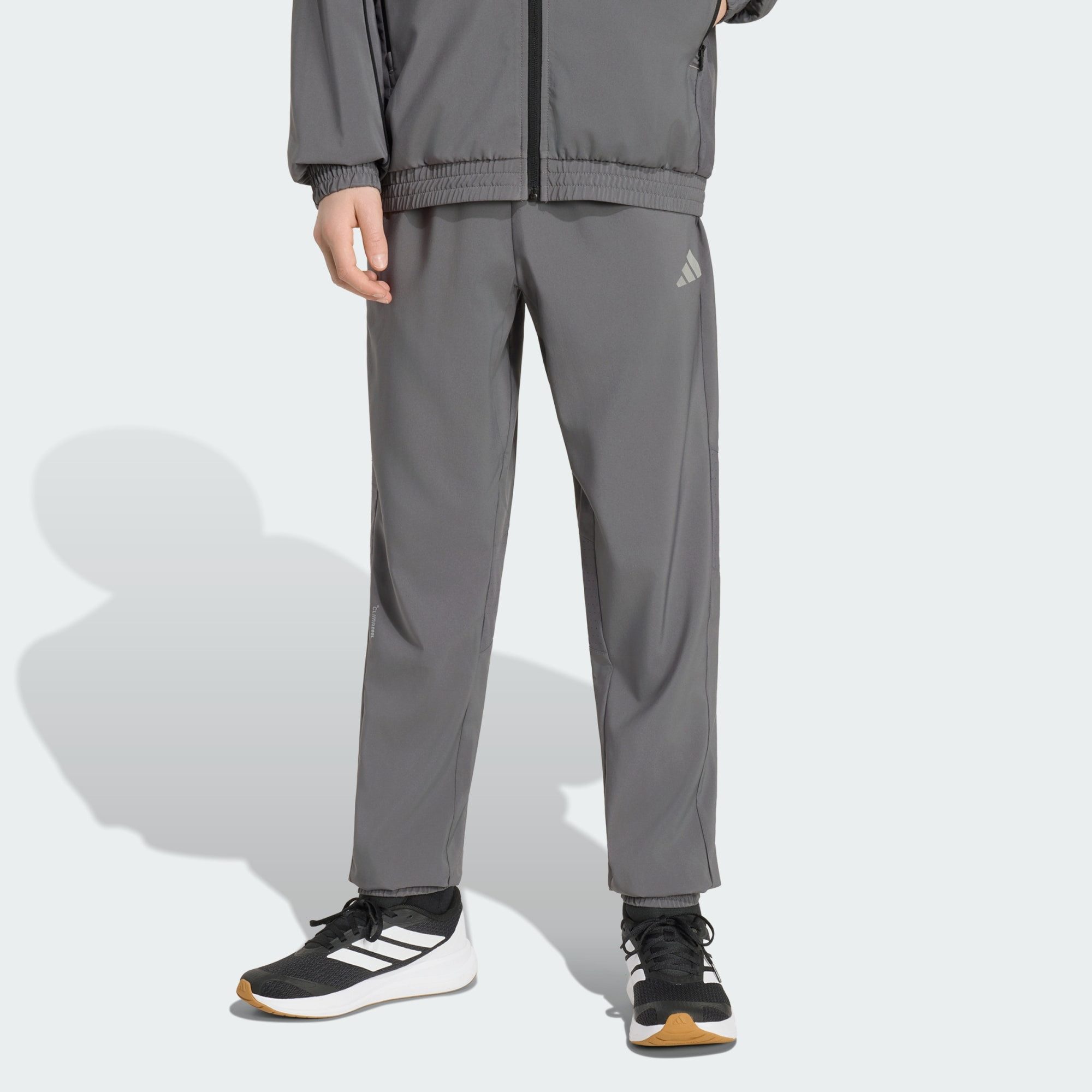 adidas Sportswear Trainingshose TECH APPAREL TRAININGSHOSE (1-tlg)