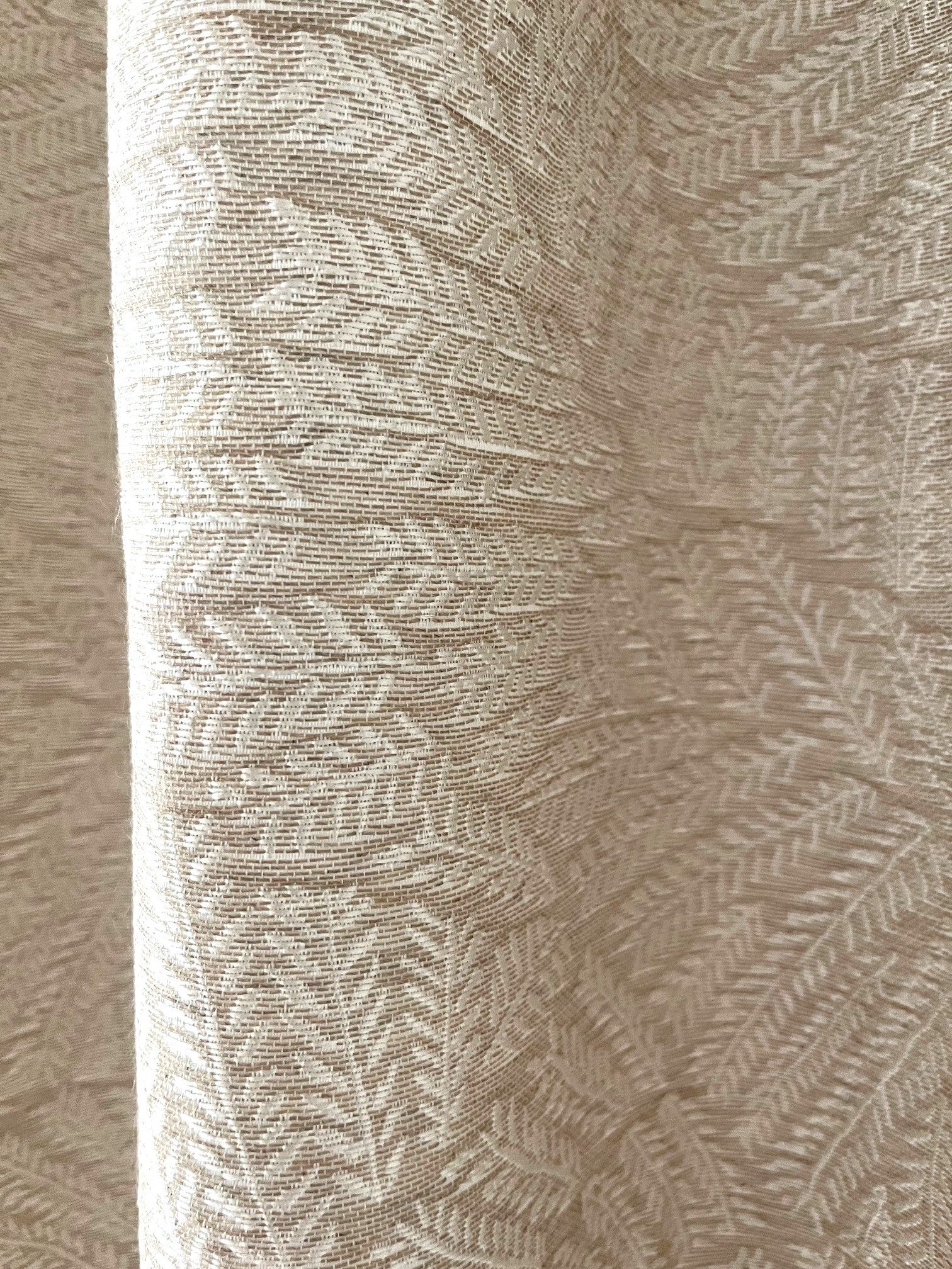novumfix Vorhang Ösenvorhang beige dezent gemustert blickdicht 140x260cm(BxH), abdunkelnd, hochwertiger Jacquard, extra lang