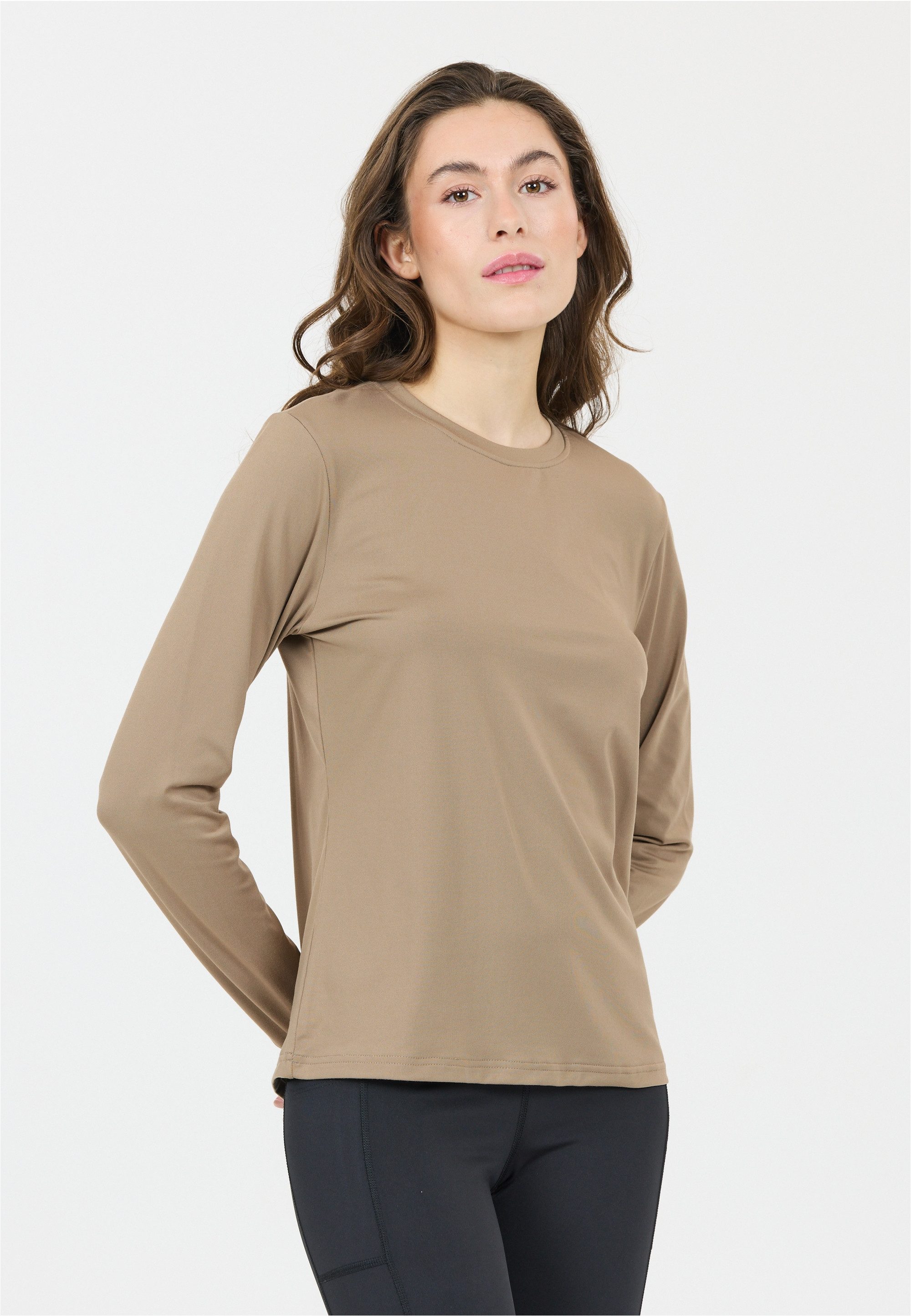 ATHLECIA Langarmshirt Almi mit feuchtigkeitsregulierender Funktion. Reduzierter Preis € 36,95. Unverbindliche Preisempfehlung € 49,95